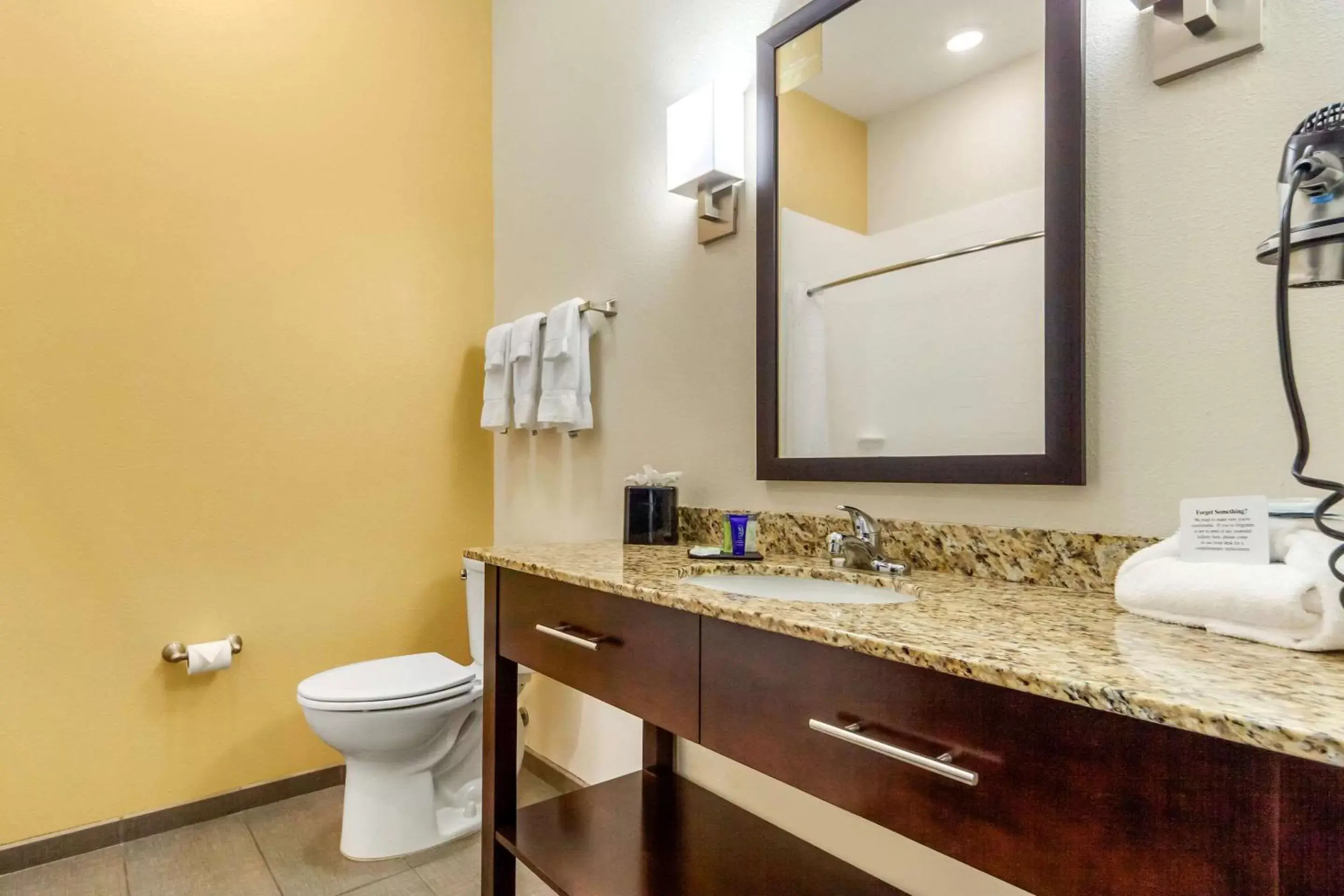 Bathroom in Sleep Inn & Suites Lincoln University Area