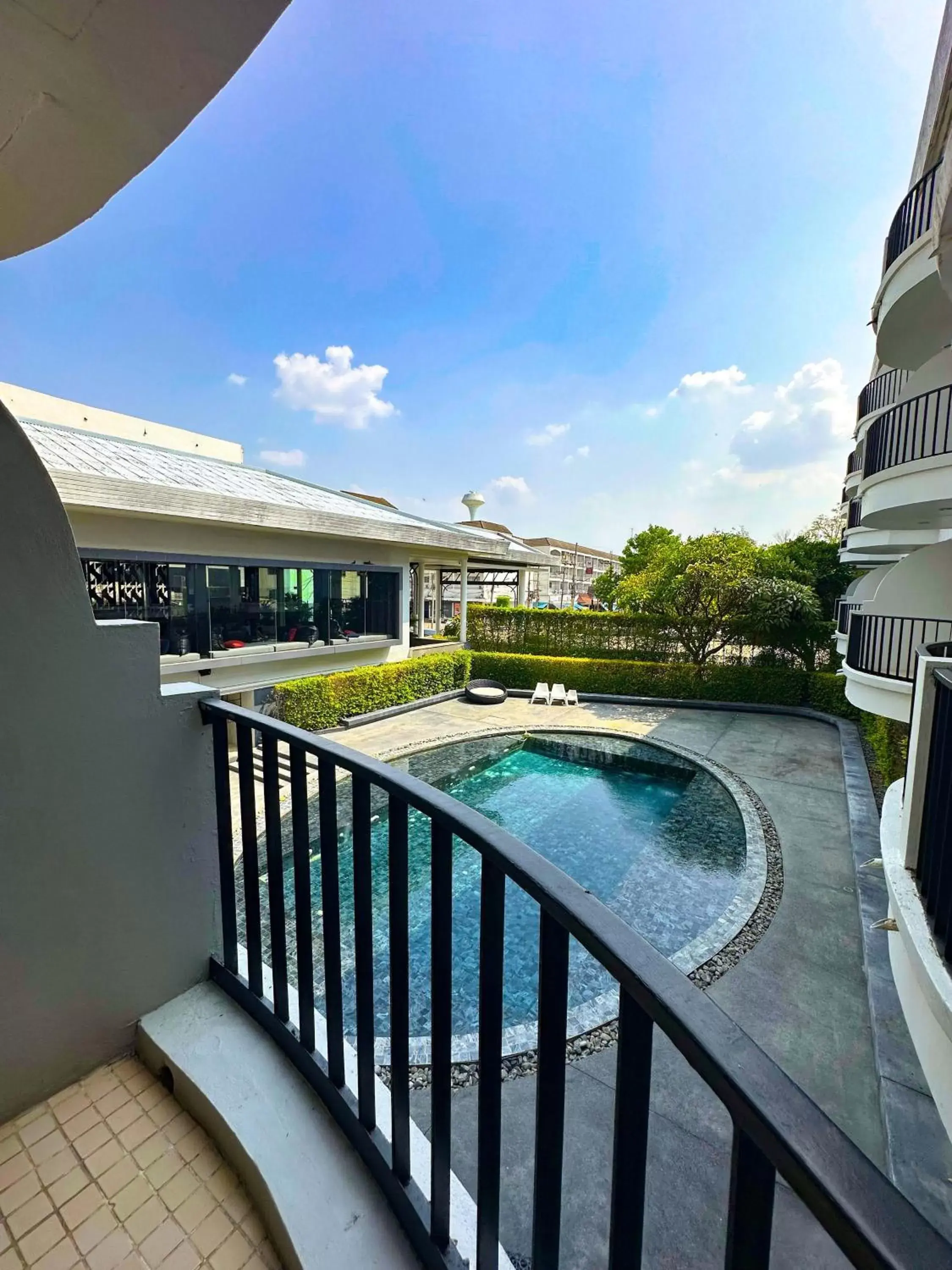Balcony/Terrace, Pool View in Mittapan Hotel
