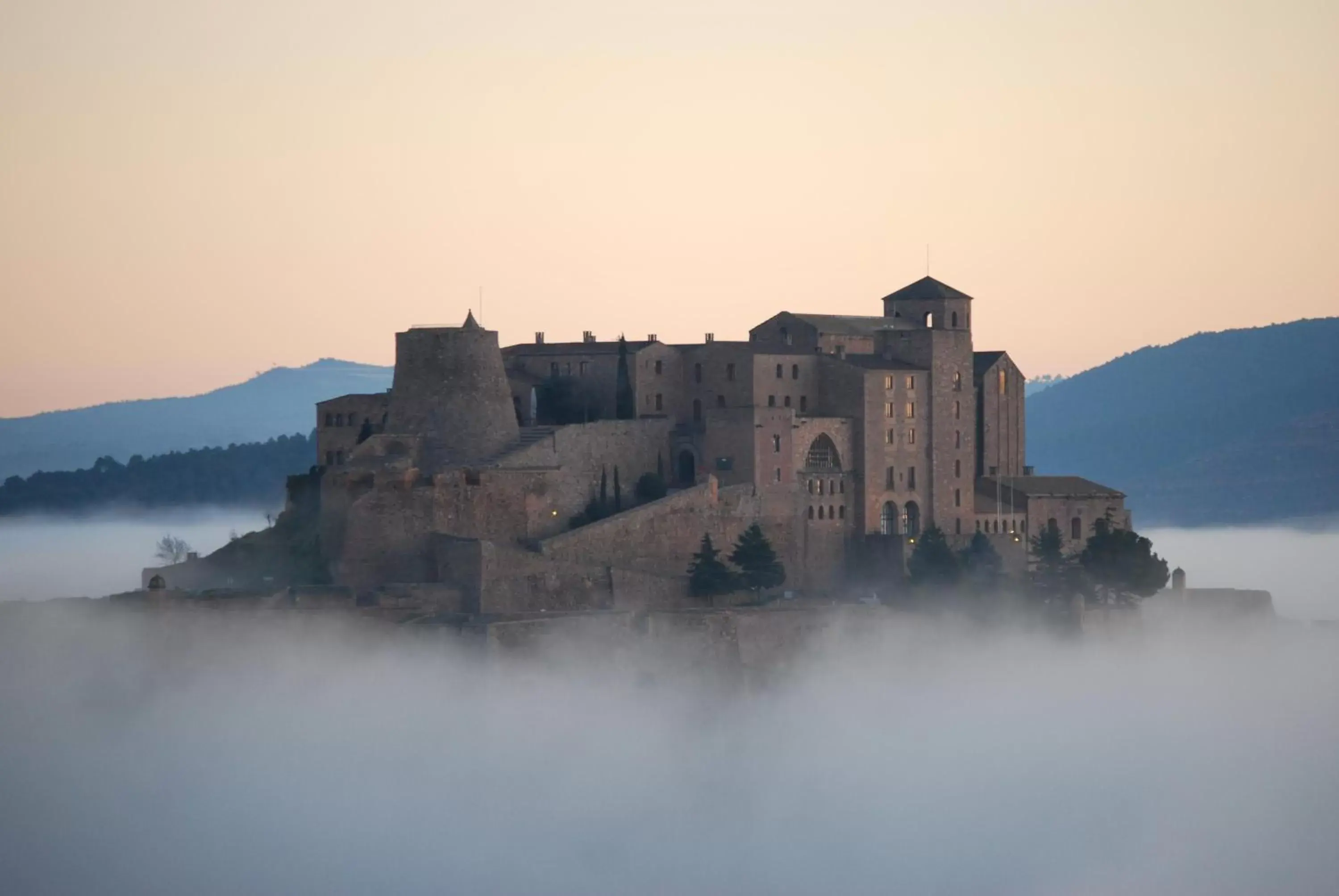 Facade/entrance, Property Building in Parador de Cardona