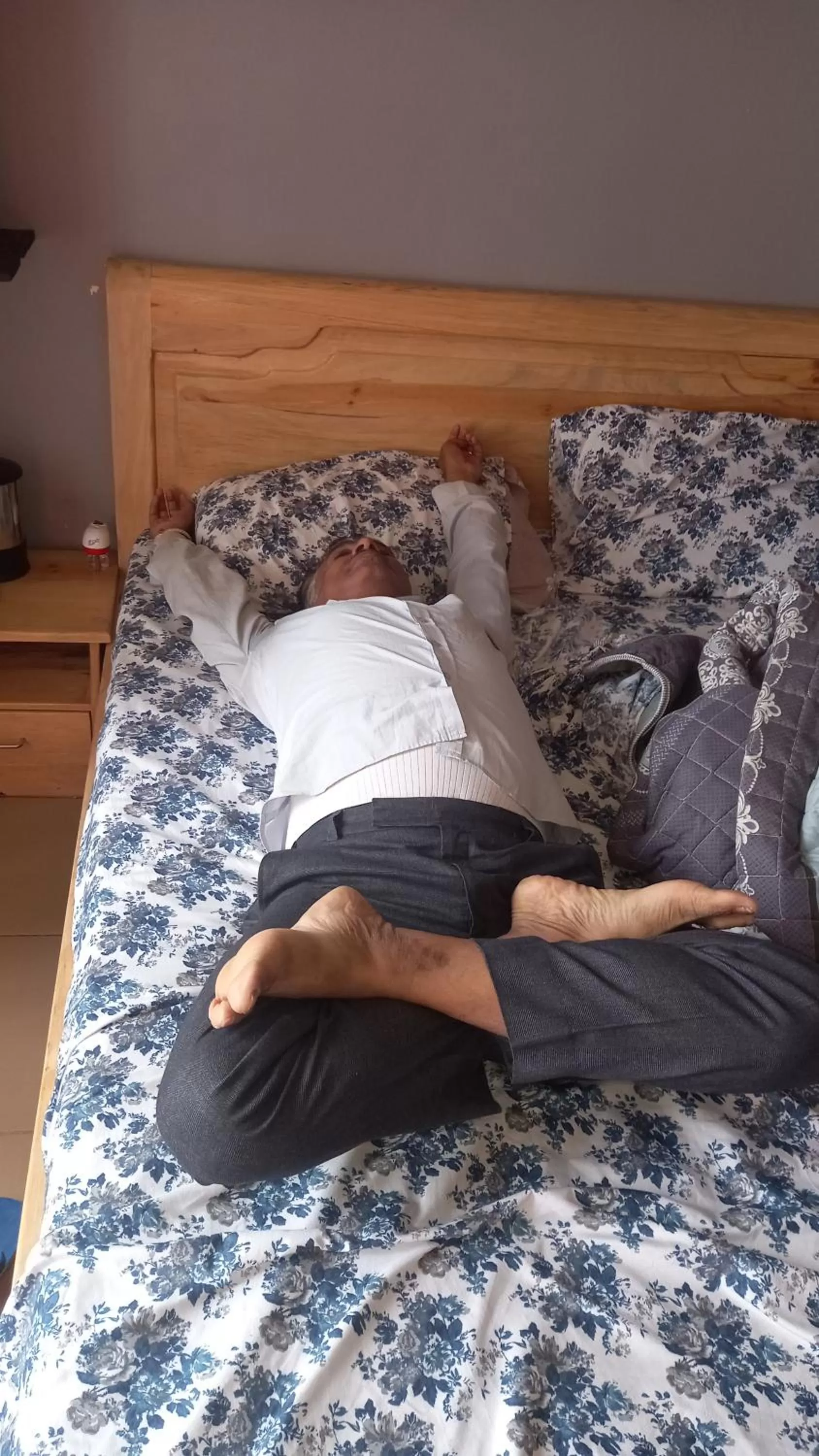 Internal: Not applicable to any particular room, Bed in Tommy's Budget Rooms