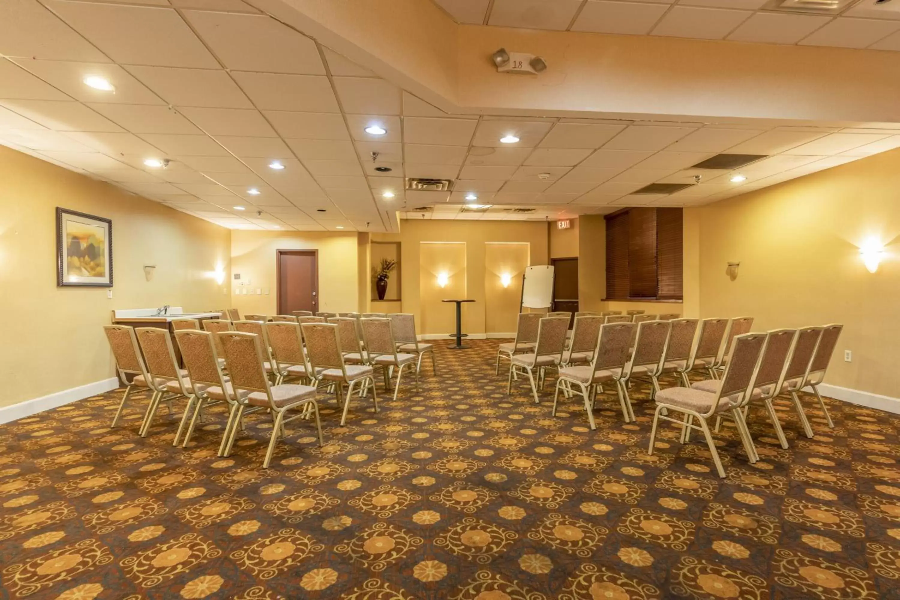 Business facilities in OYO Hotel Memphis TN I-40