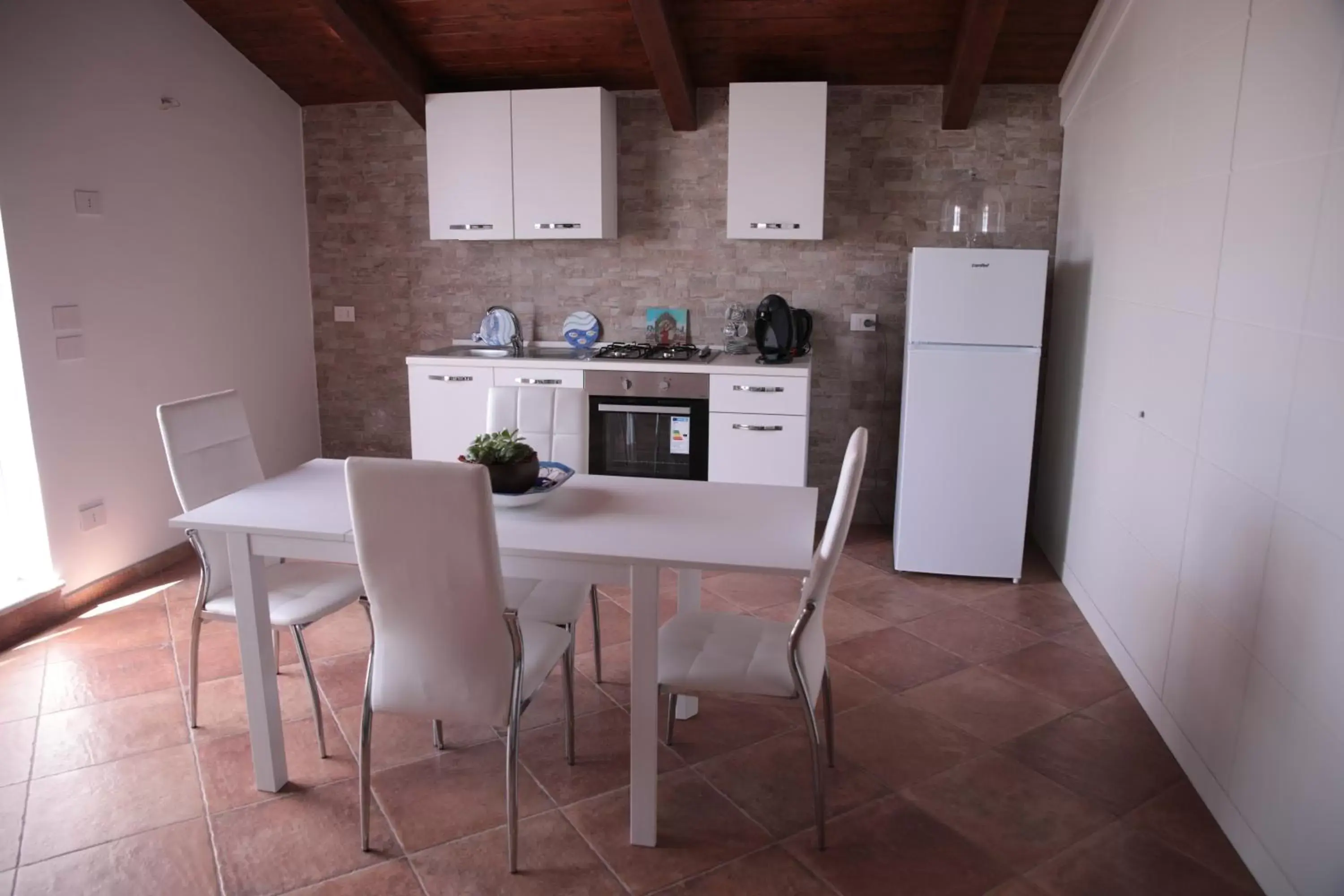 Kitchen or kitchenette, Kitchen/Kitchenette in Palazzo Caracciolo del Sole