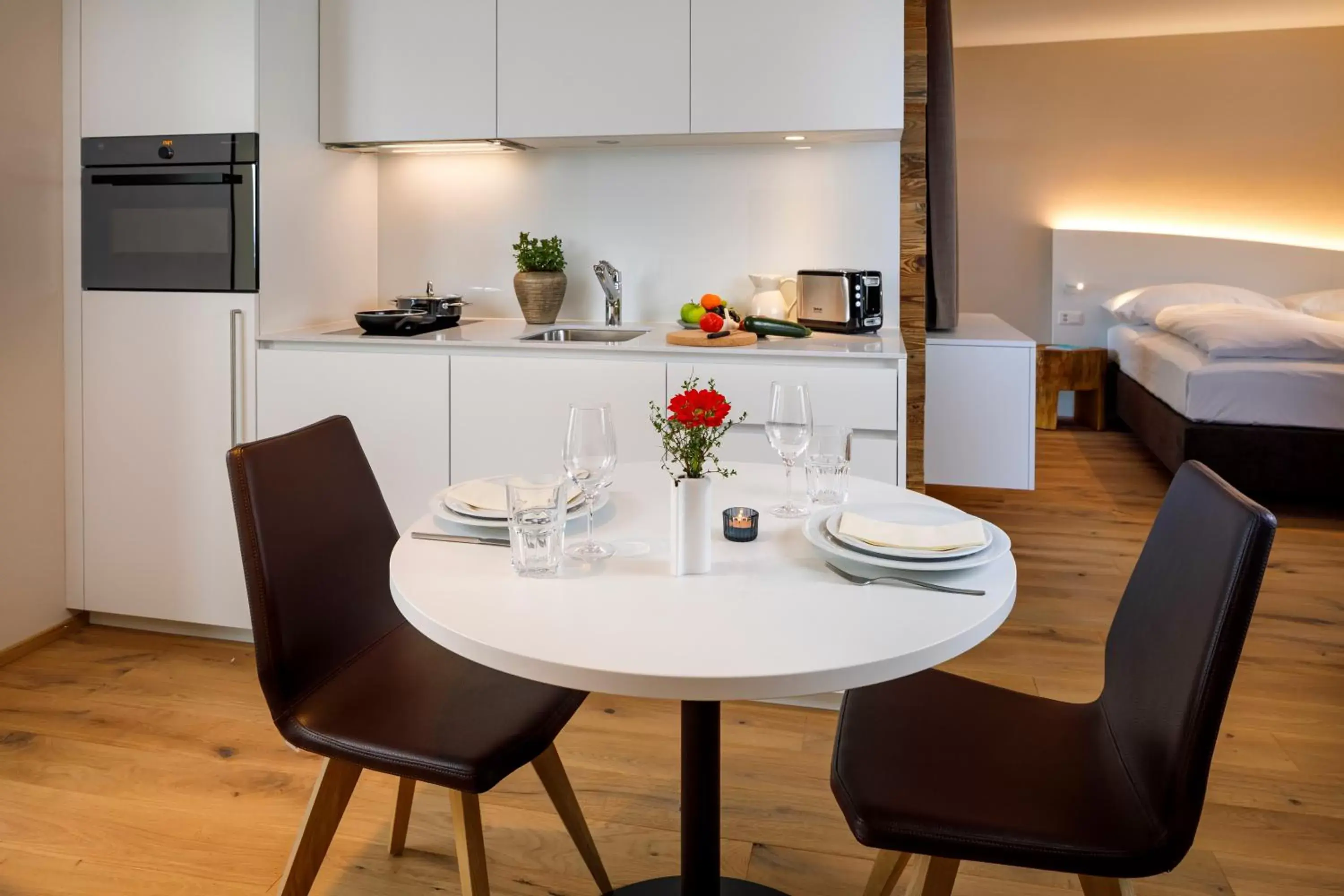 Dining Area in Hotel Allegra Lodge