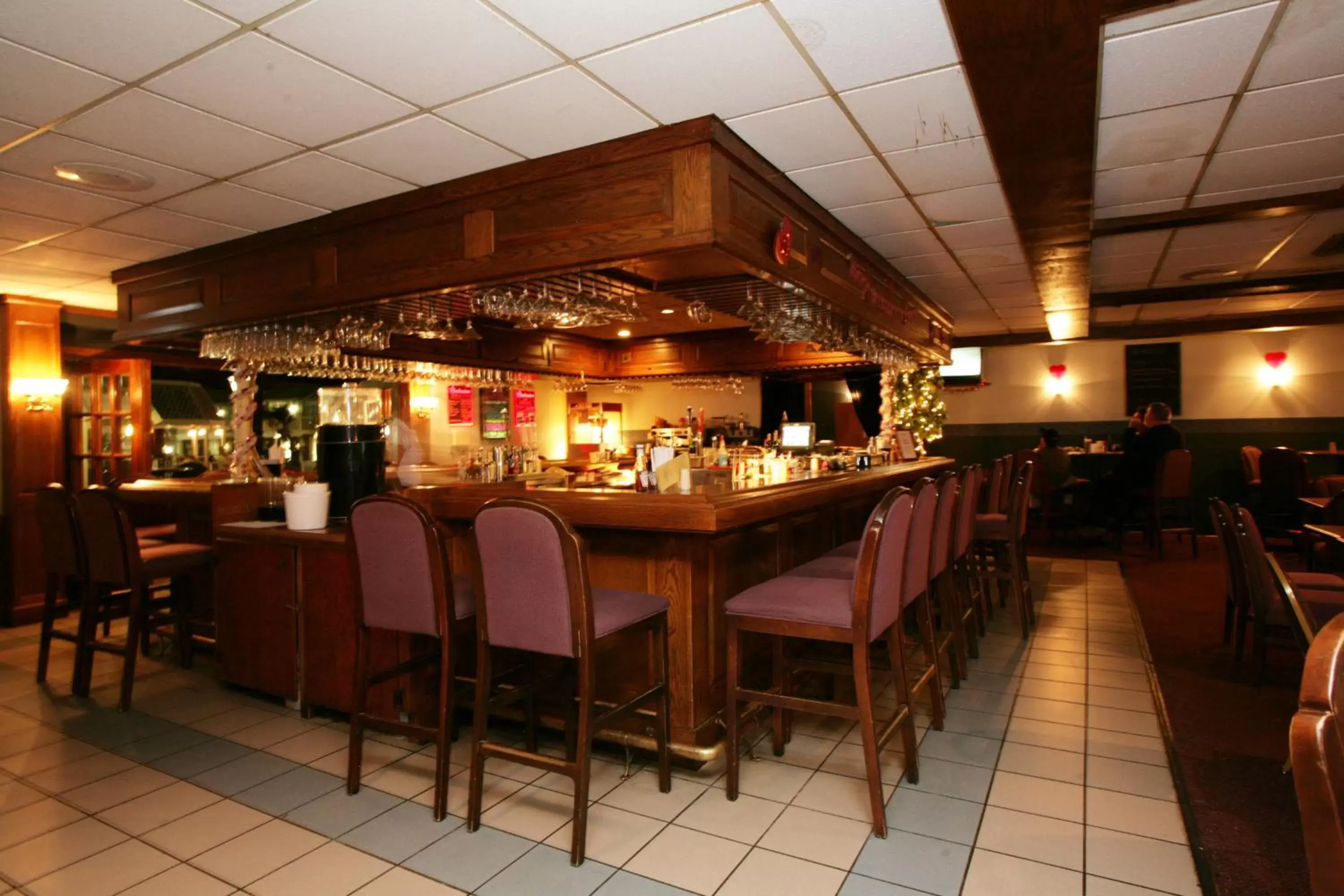 Restaurant/places to eat in Sturbridge Host Hotel And Conference Center Restaurant/places to eat in Sturbridge Host Hotel And Conference Center