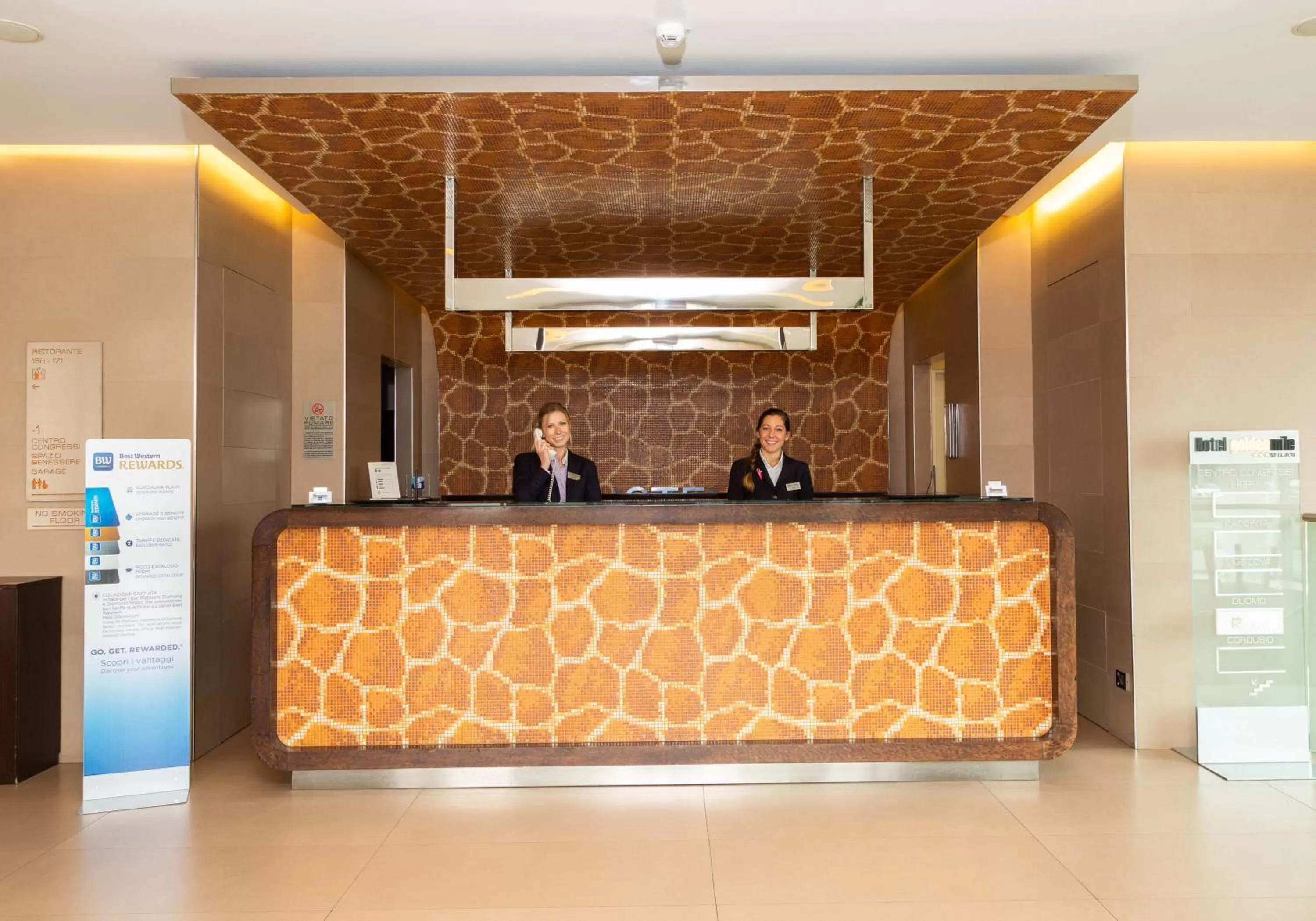 Lobby or reception in Best Western Hotel Goldenmile Milan