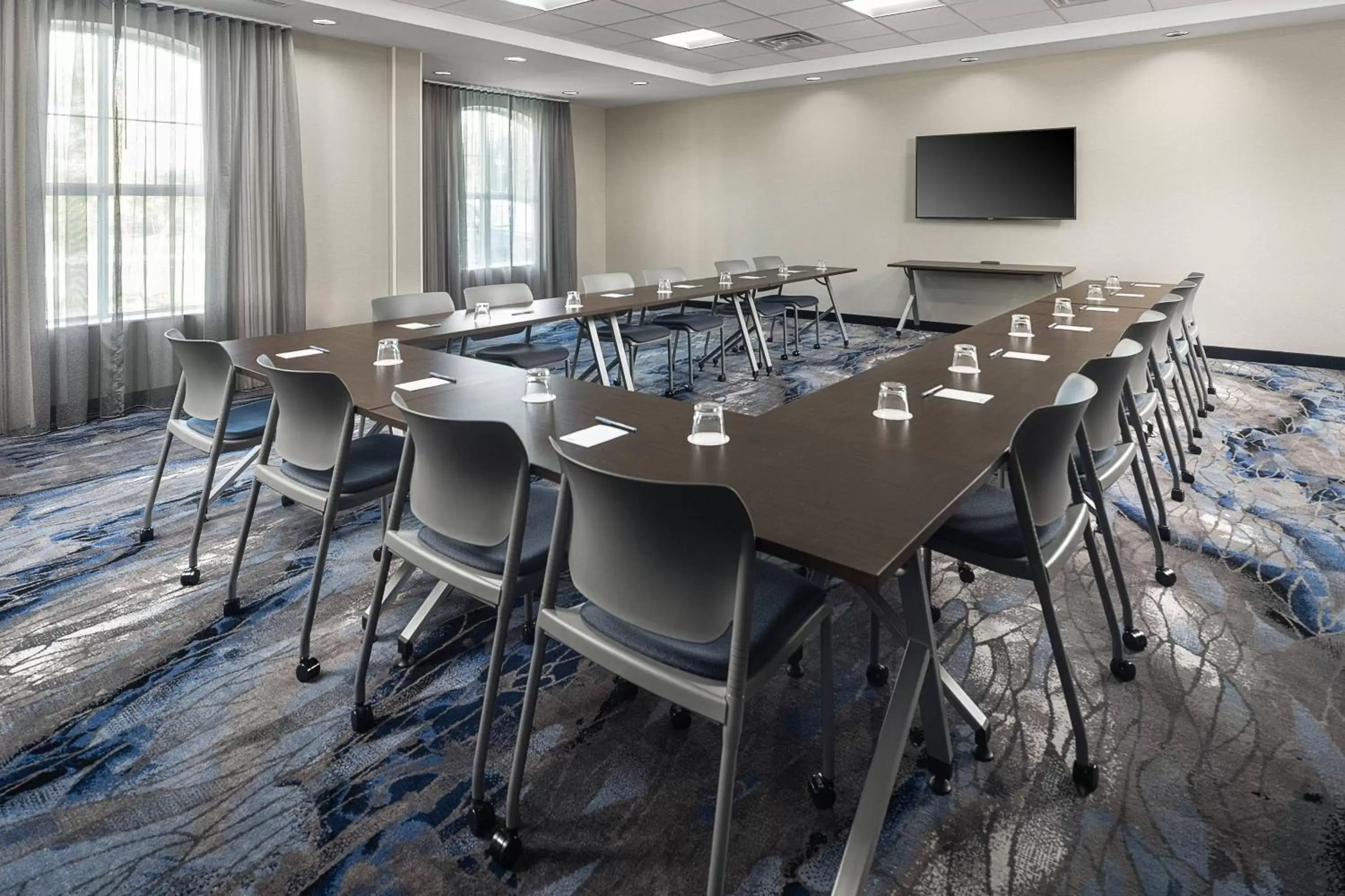 Meeting/conference room in Fairfield Inn & Suites by Marriott South Kingstown Newport Area