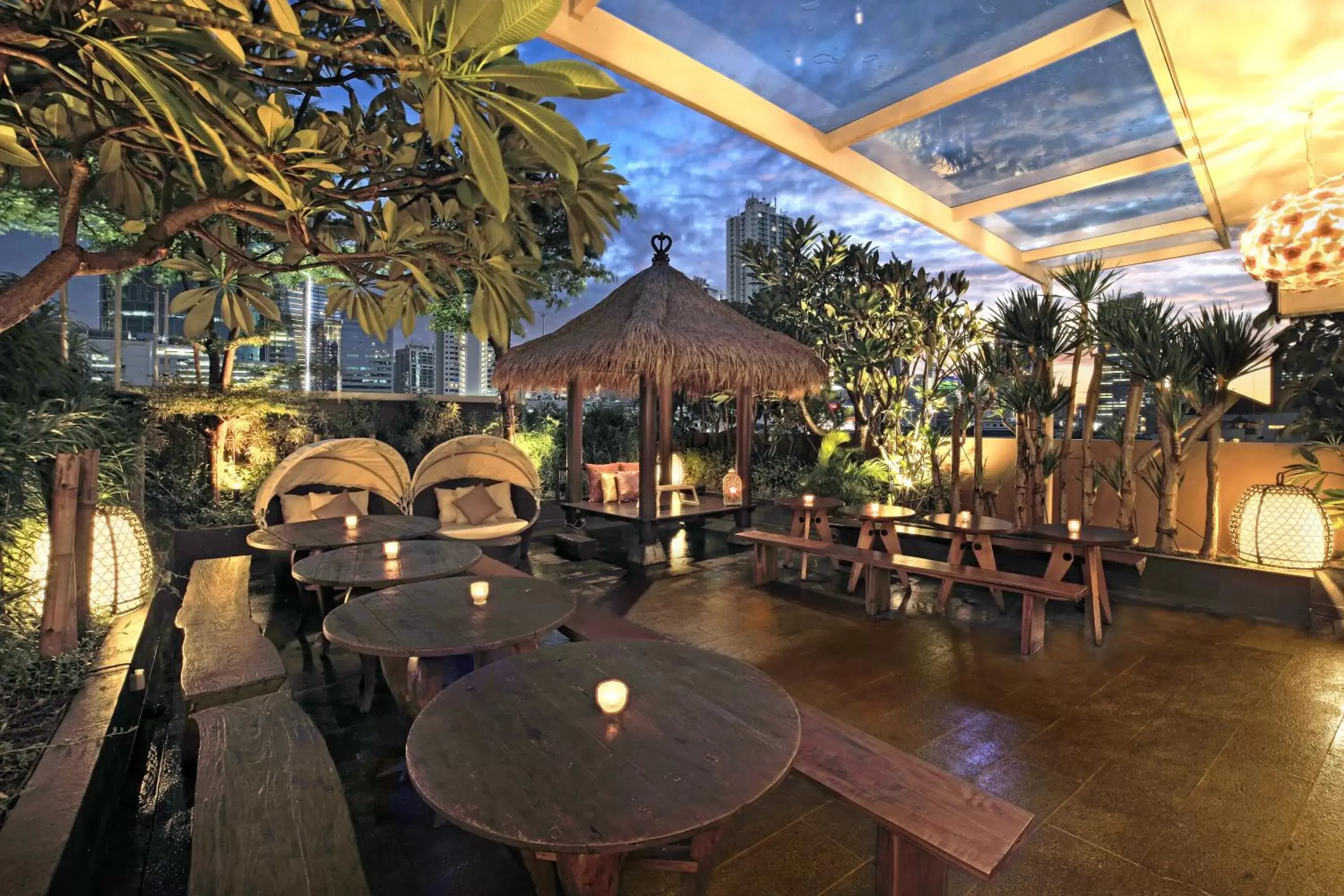 Lounge or bar in Rasuna Icon Hotel