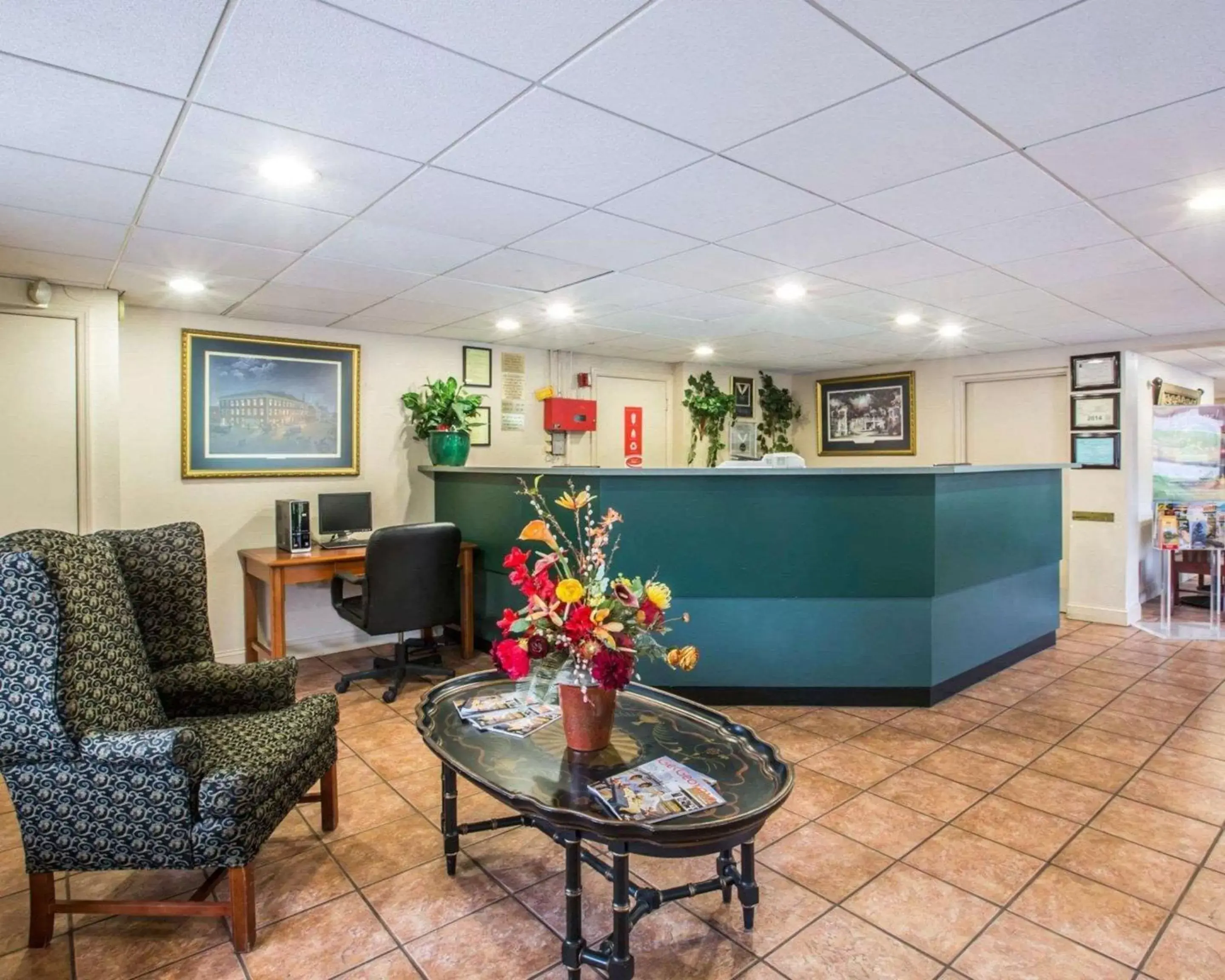 Lobby or reception, Lobby/Reception in Econo Lodge Inn & Suites At Fort Moore