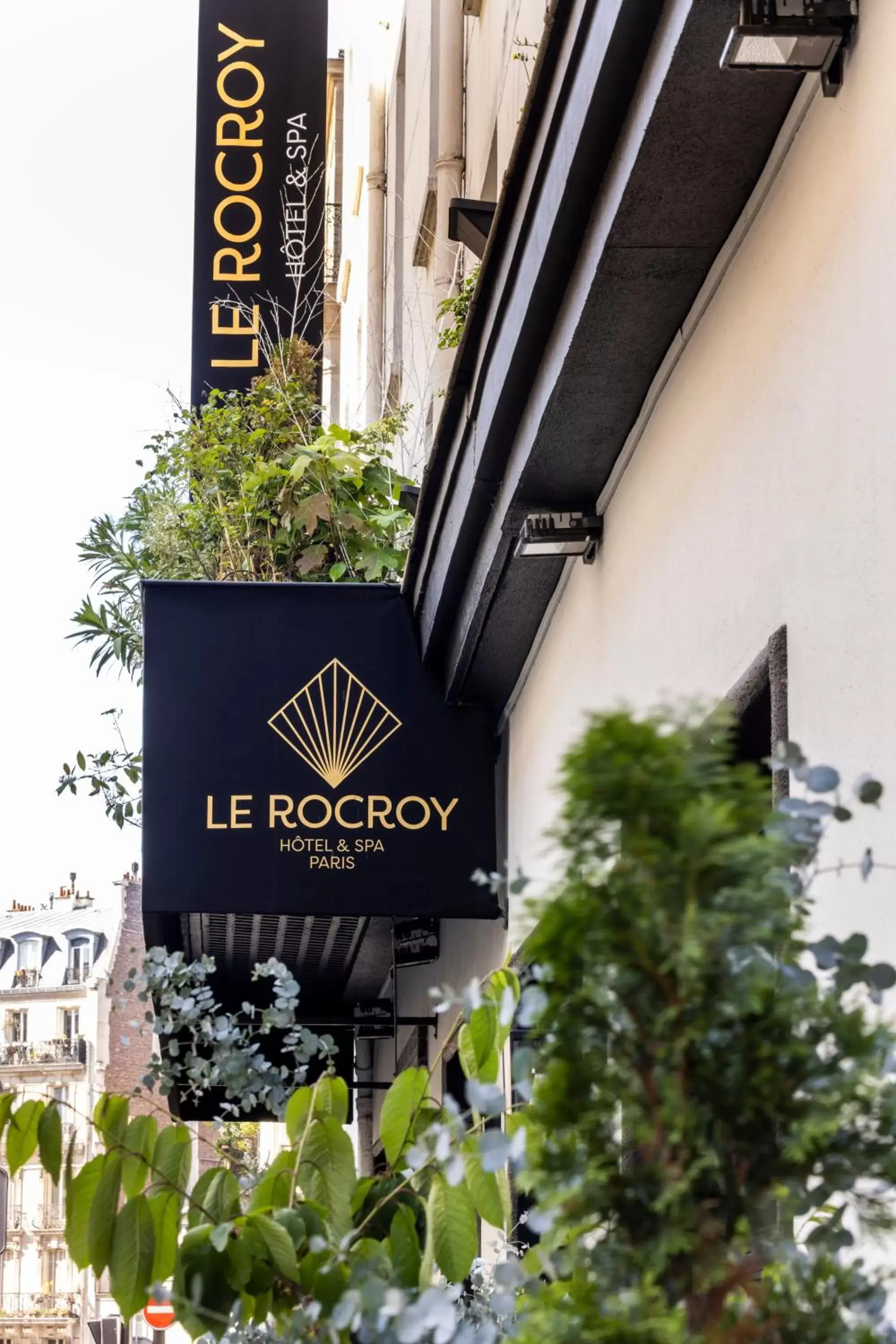 Facade/entrance, Property Logo/Sign in Hotel Le Rocroy