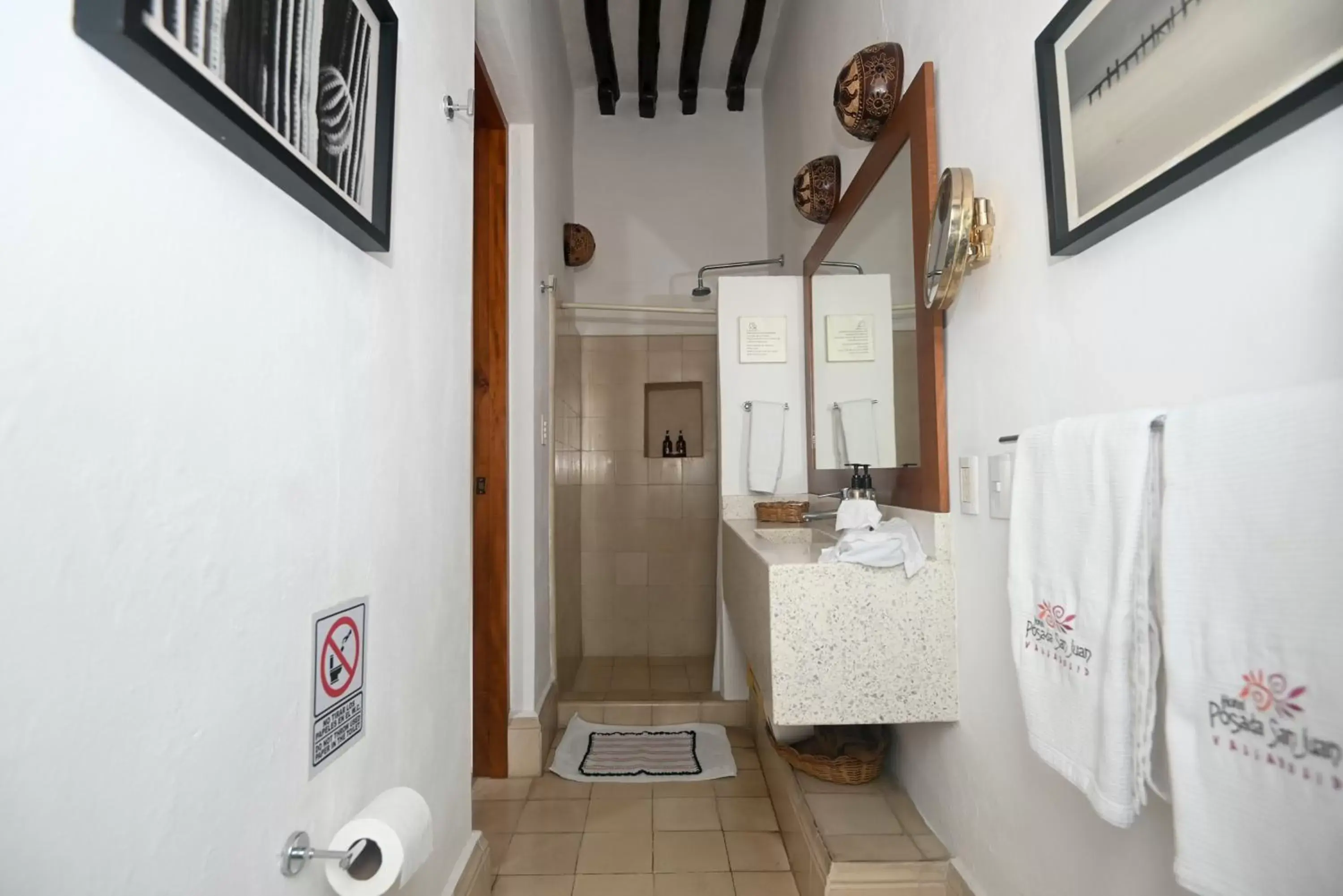 Bathroom in Hotel Posada San Juan