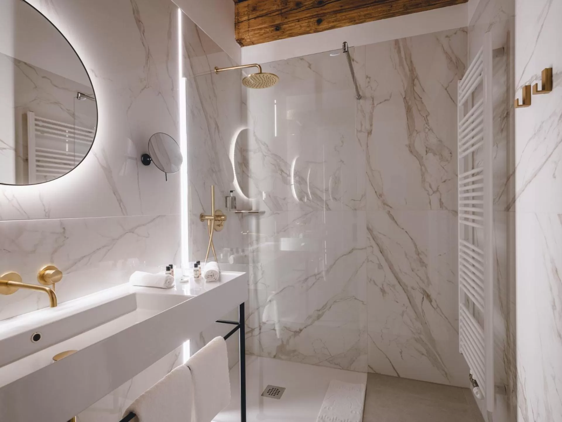 Bathroom in Hotel Heritage