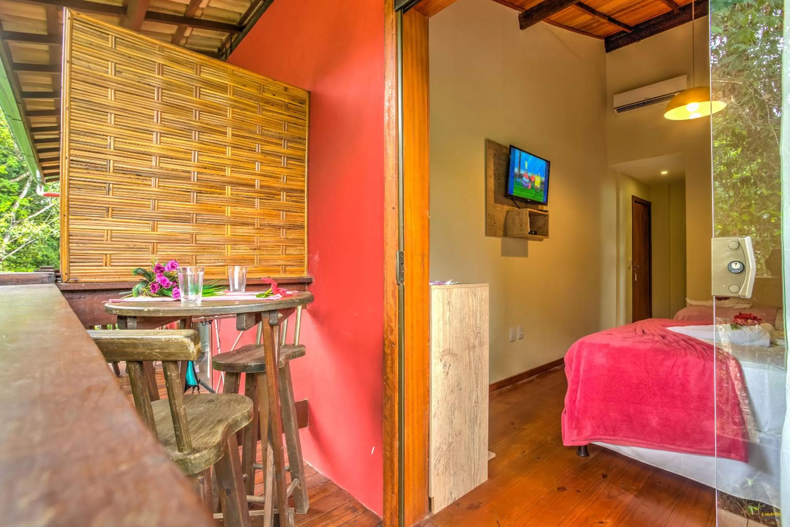 Photo of the whole room, Bed in i9 Embaú Flats & Suites