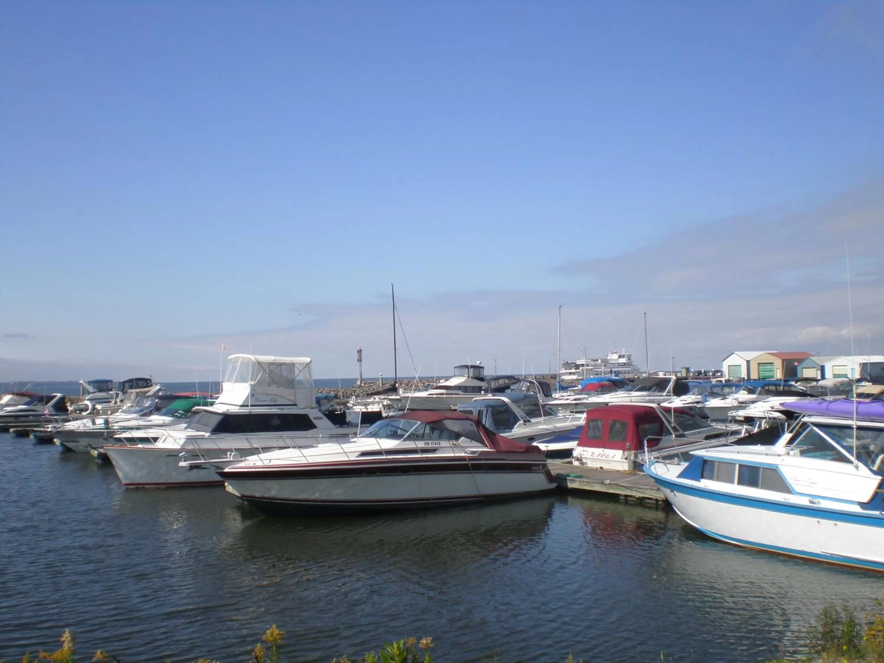 Area and facilities in Holiday Inn Express Hotel & Suites North Bay by IHG