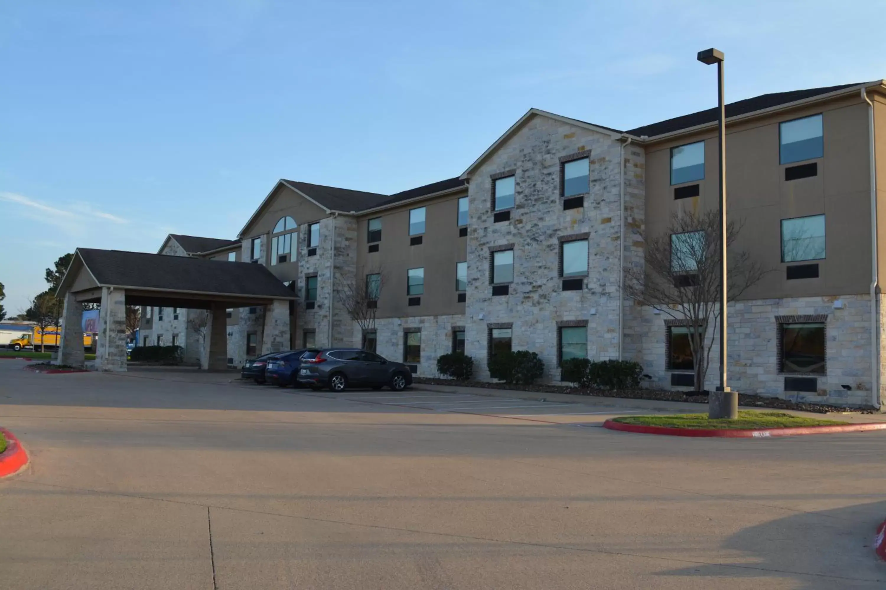 Property Building in Wingate by Wyndham College Station TX