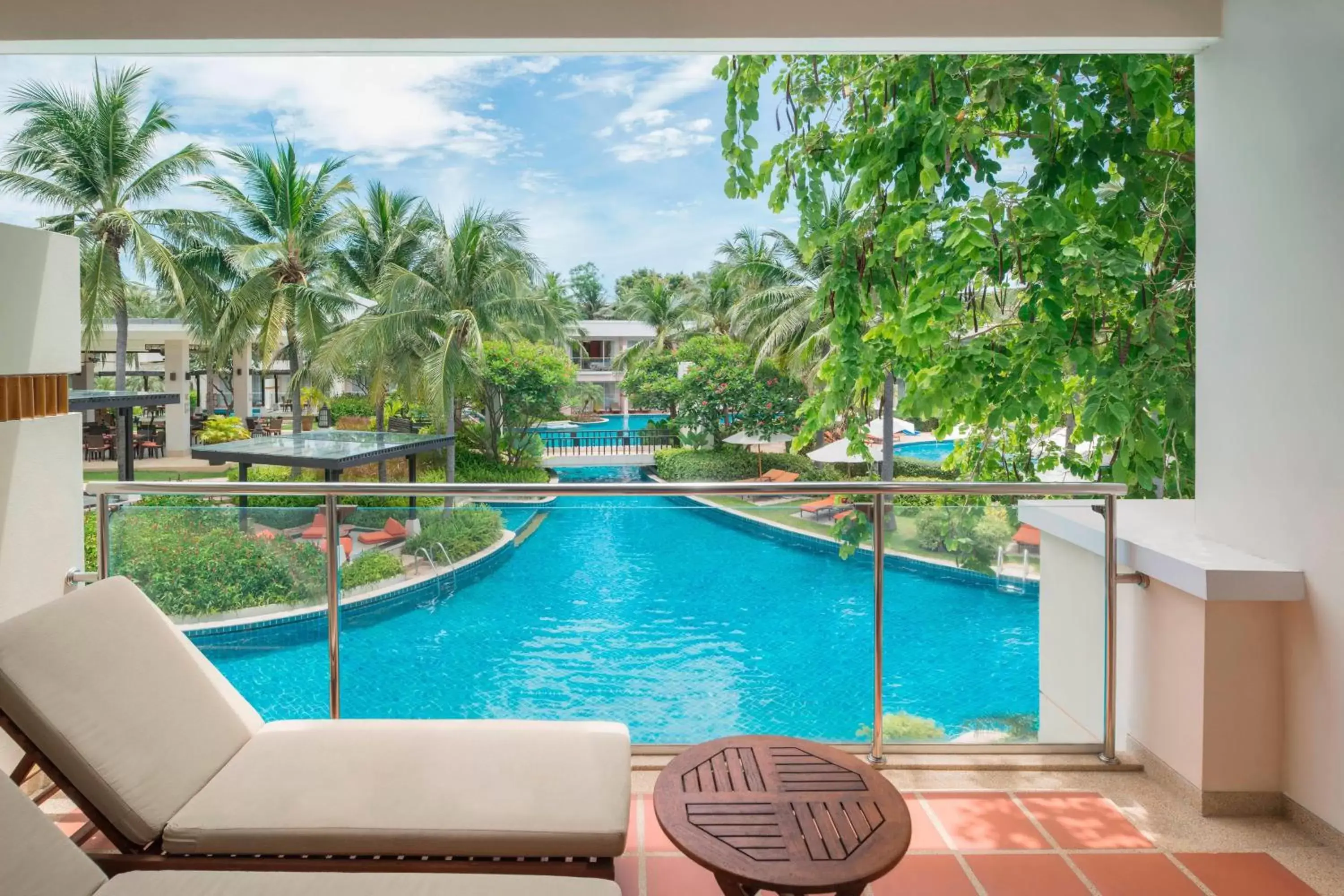 Photo of the whole room, Pool View in Sheraton Hua Hin Resort & Spa