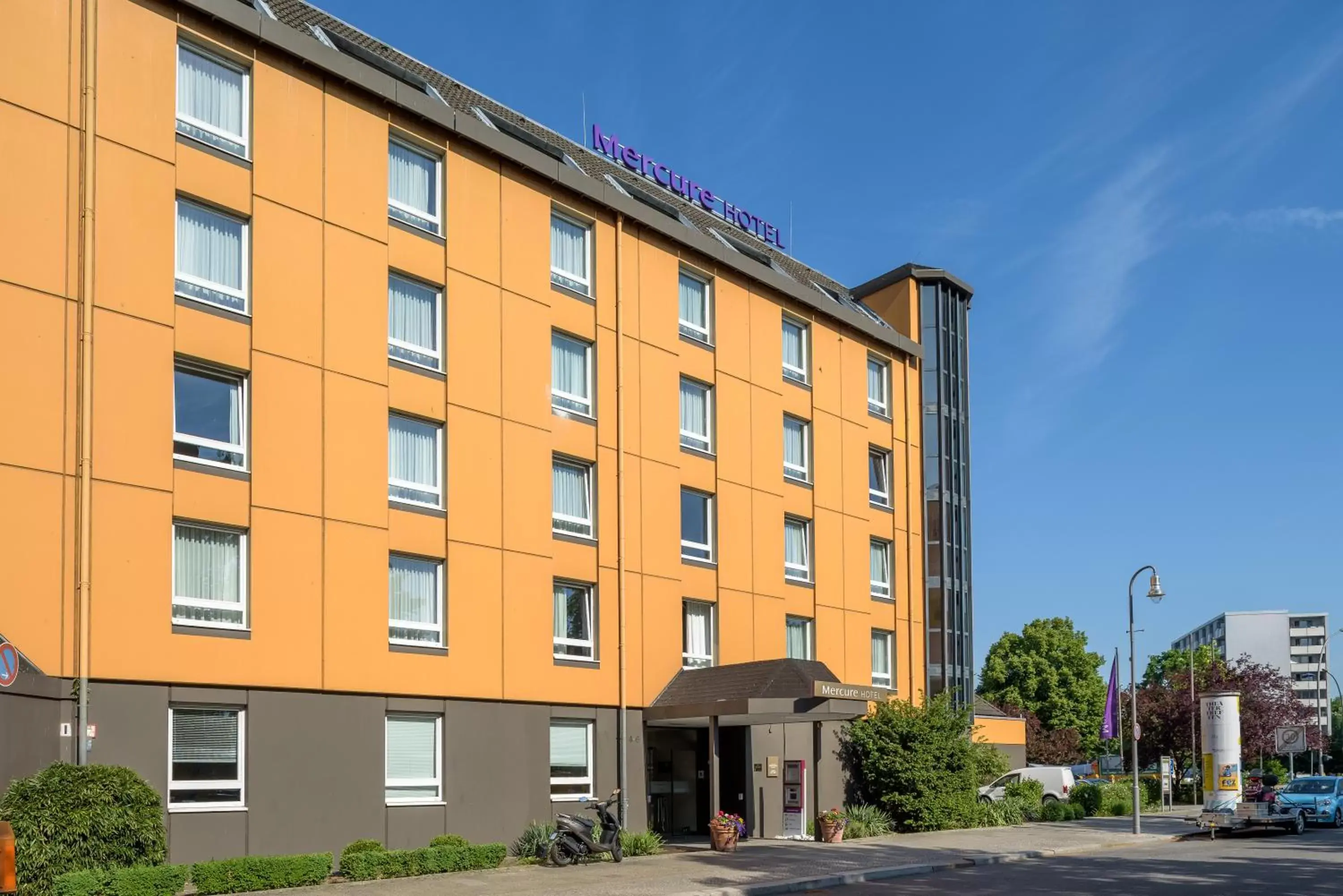 Facade/entrance, Property Building in Mercure Hotel Berlin City West