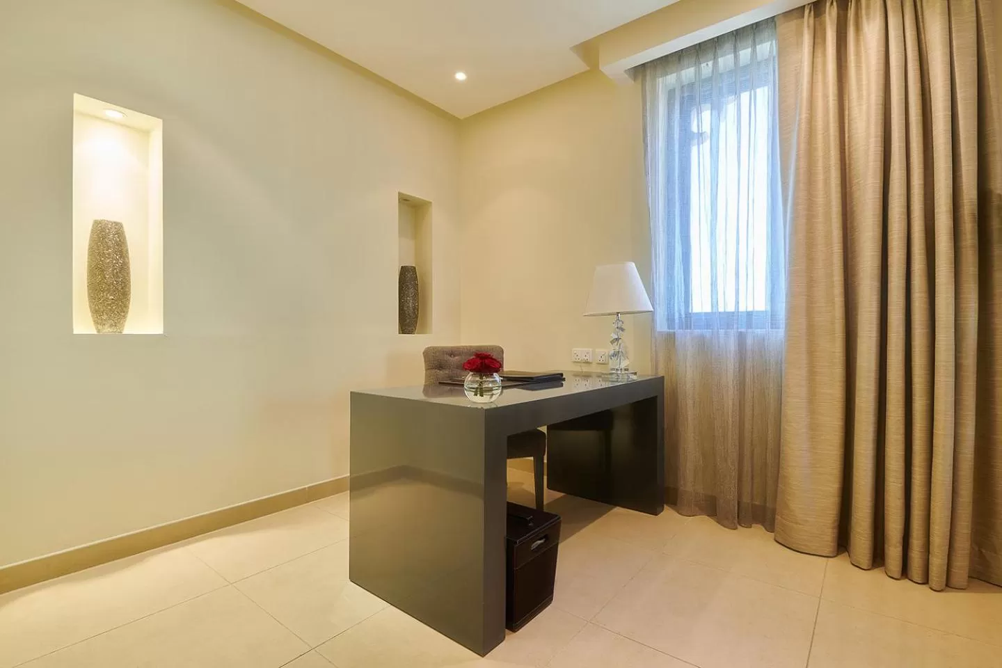 Bedroom in Bahi Ajman Palace Hotel