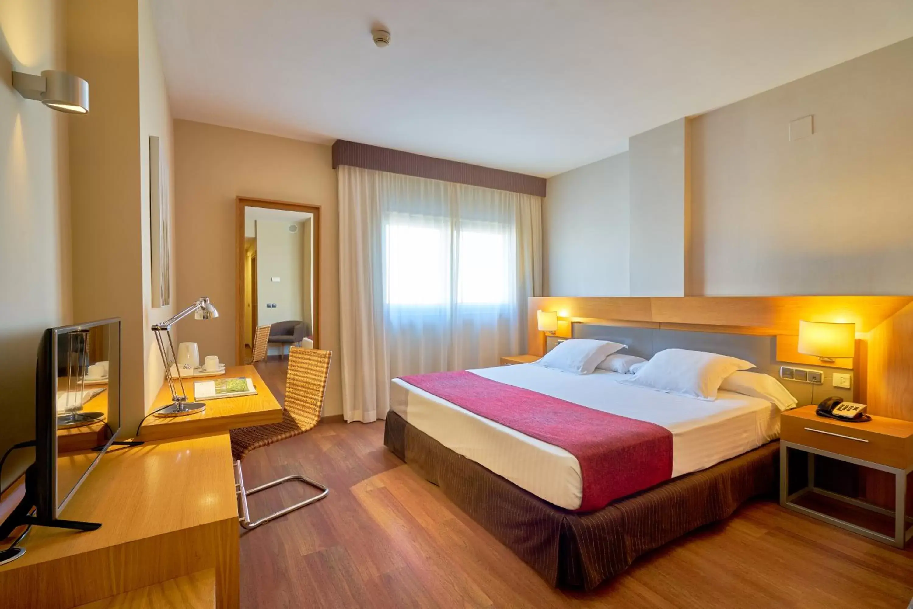 Bed in Hotel Guadalmedina