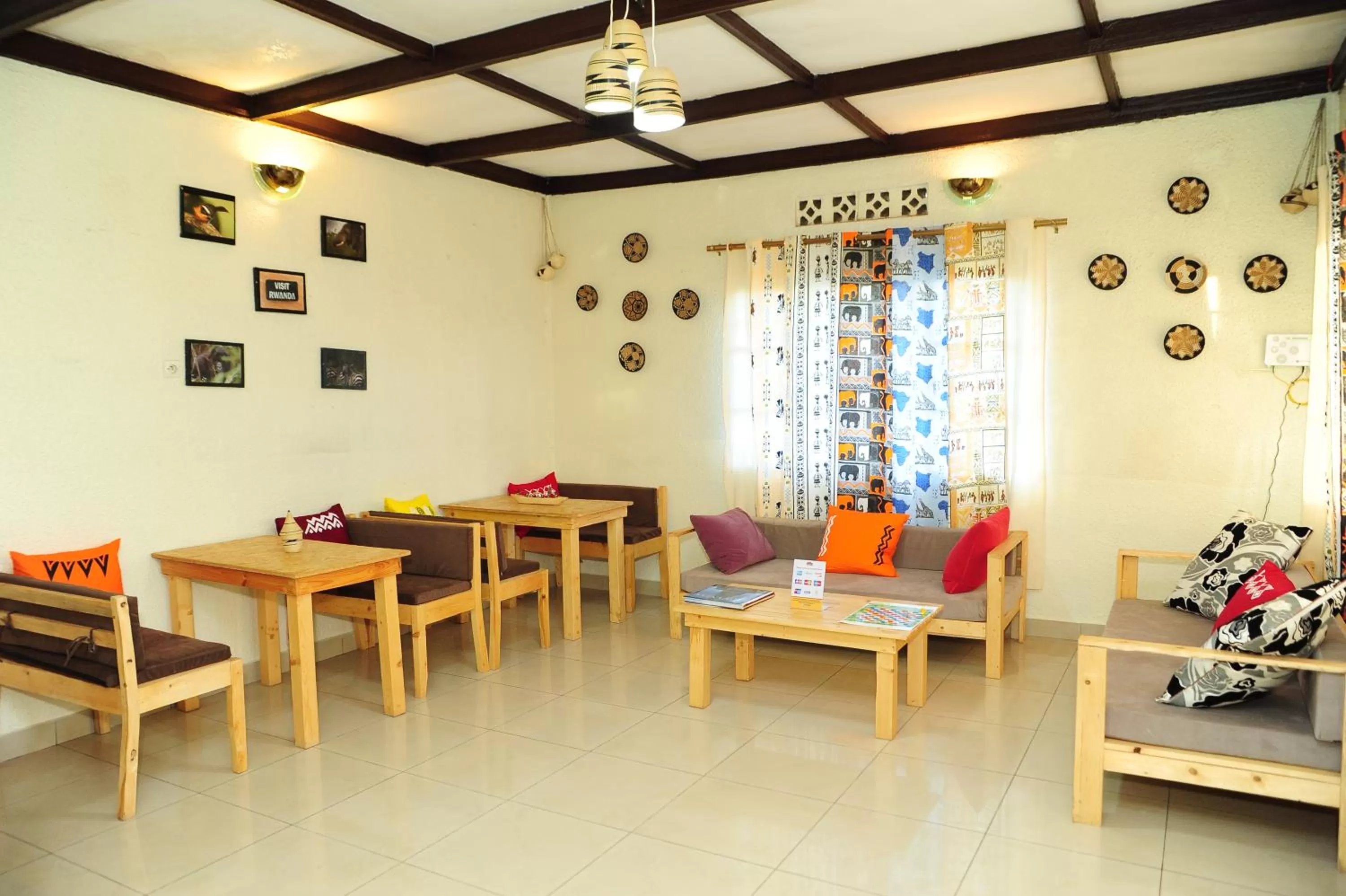 Restaurant/places to eat in INZOZI AFRICA HOUSE B&B- Kacyiru