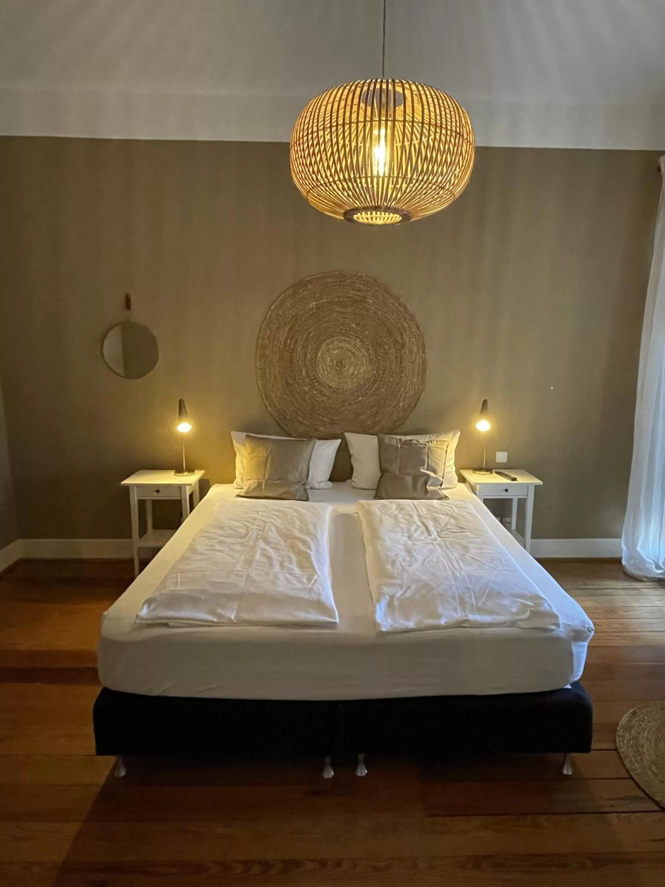 Bed in AUERSTEIN-Hotels auerstein & auerstein-mono