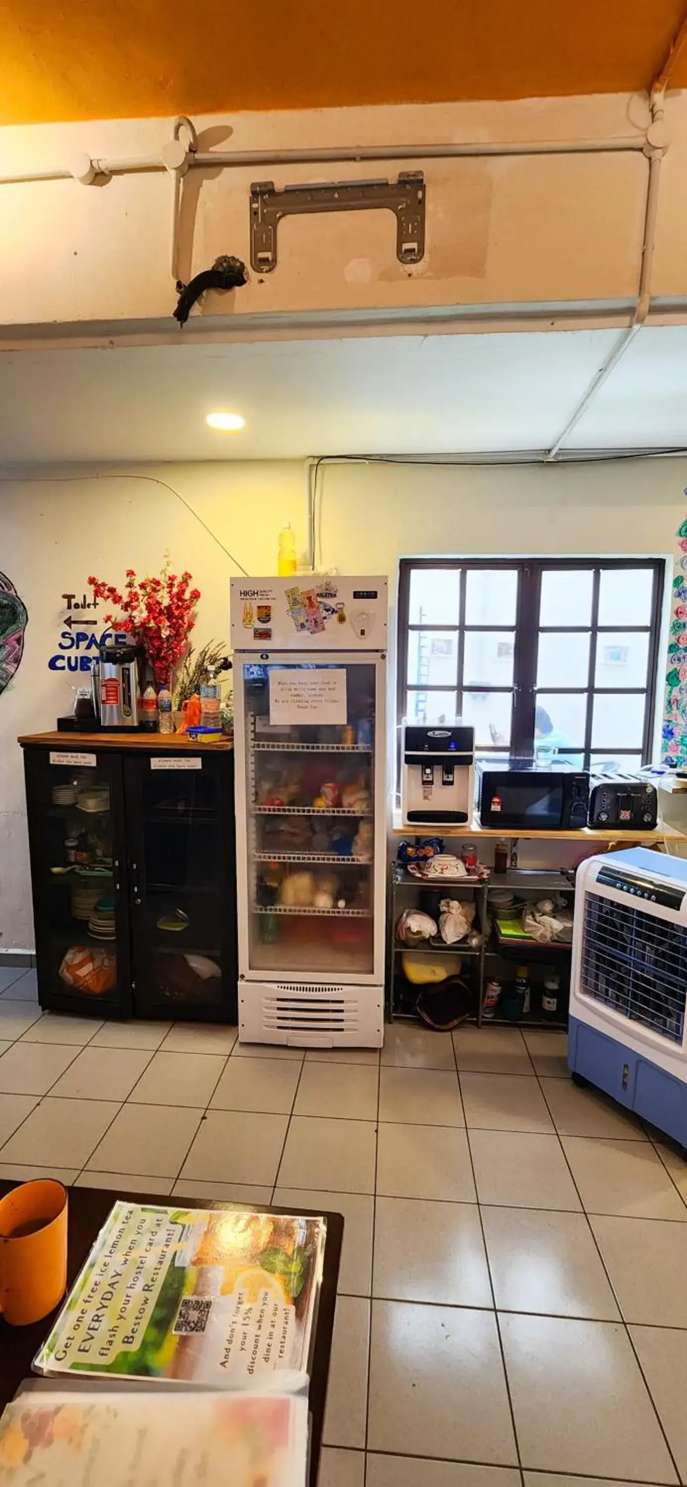 Communal kitchen in Bestow Hostel