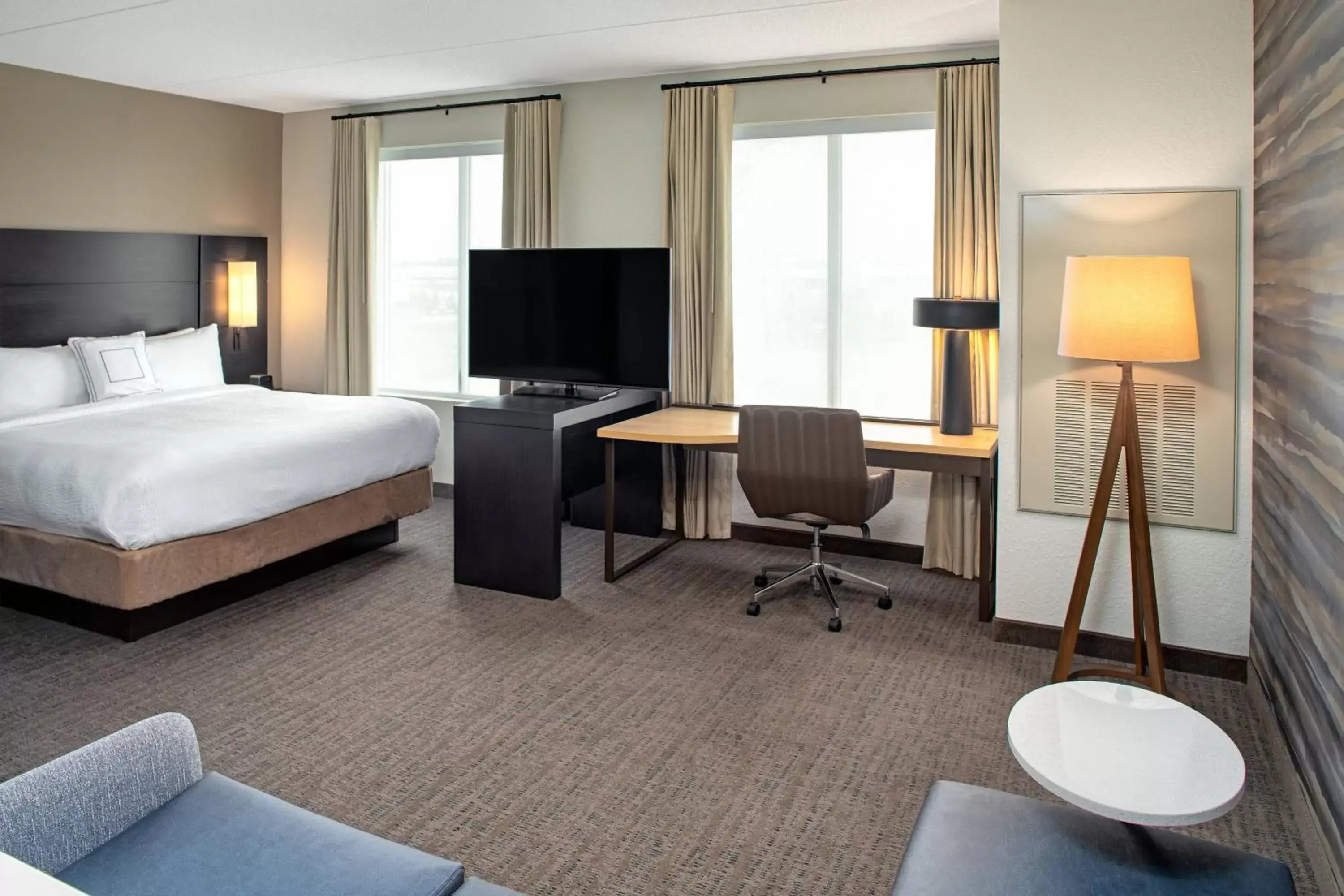 Photo of the whole room in Residence Inn by Marriott Toronto Mississauga West