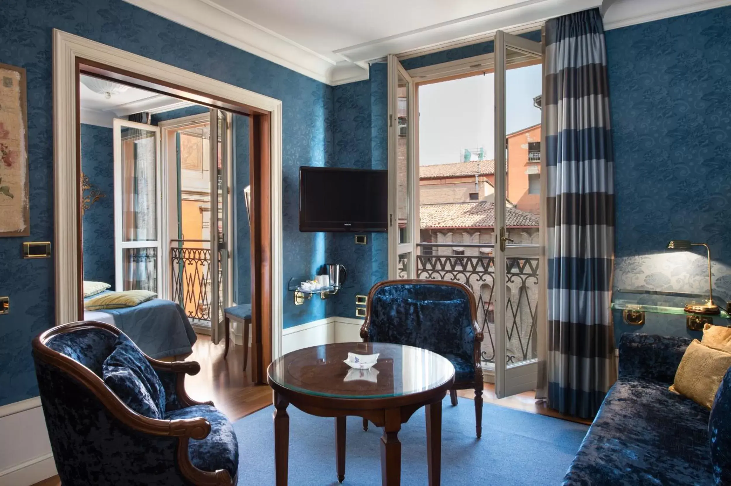 Living room, Seating Area in Art Hotel Orologio