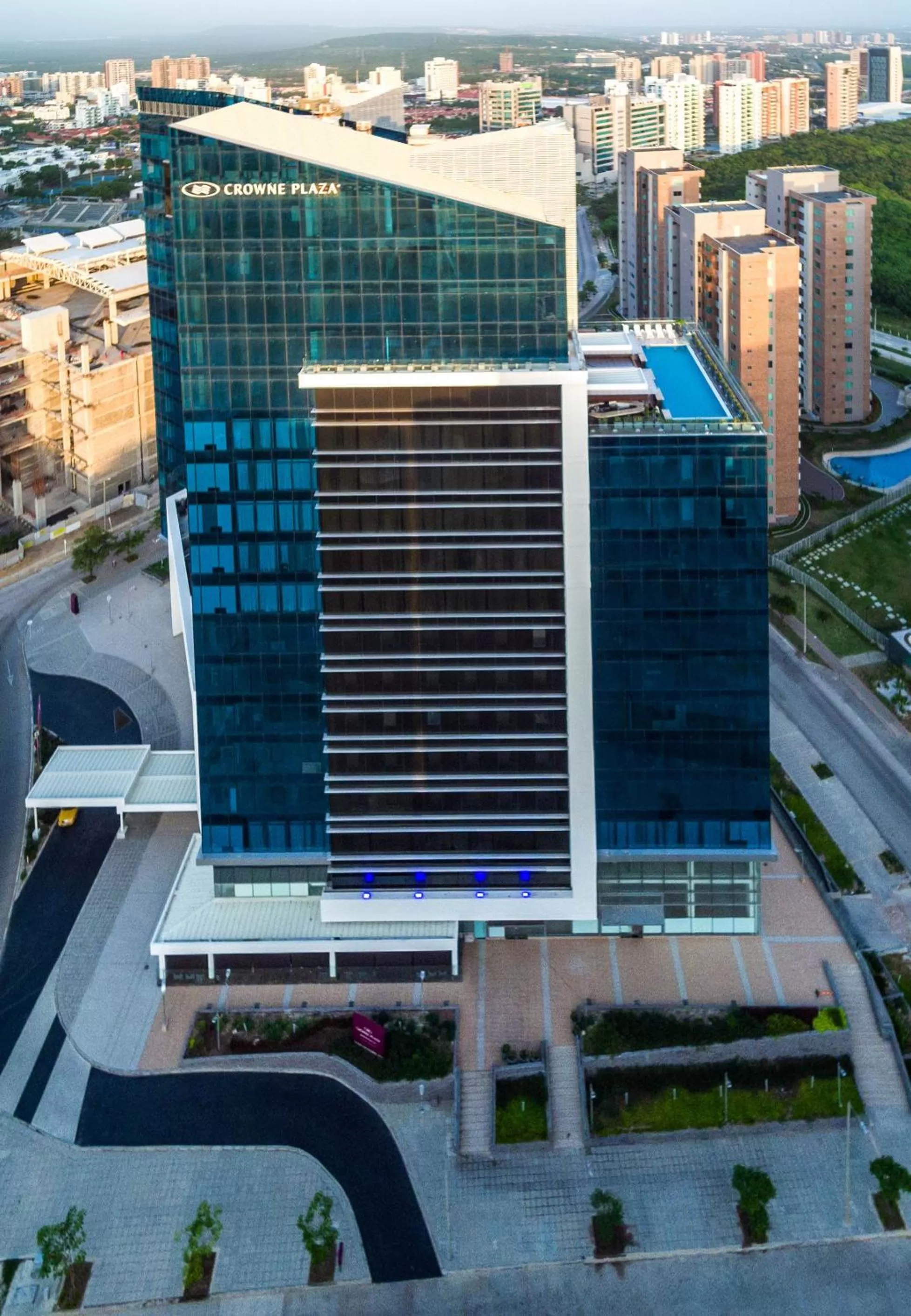 Property building in Crowne Plaza Barranquilla by IHG