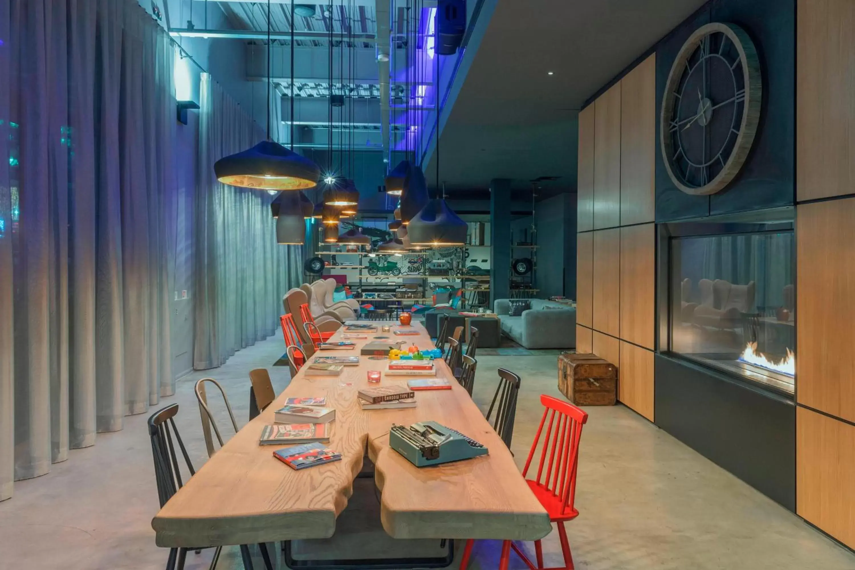 Other, Restaurant/Places to Eat in Moxy London Stratford