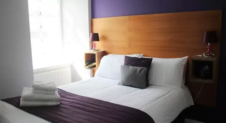 Single Room Annex - single occupancy in Canterbury Cathedral Lodge Single Room Annex - single occupancy in Canterbury Cathedral Lodge