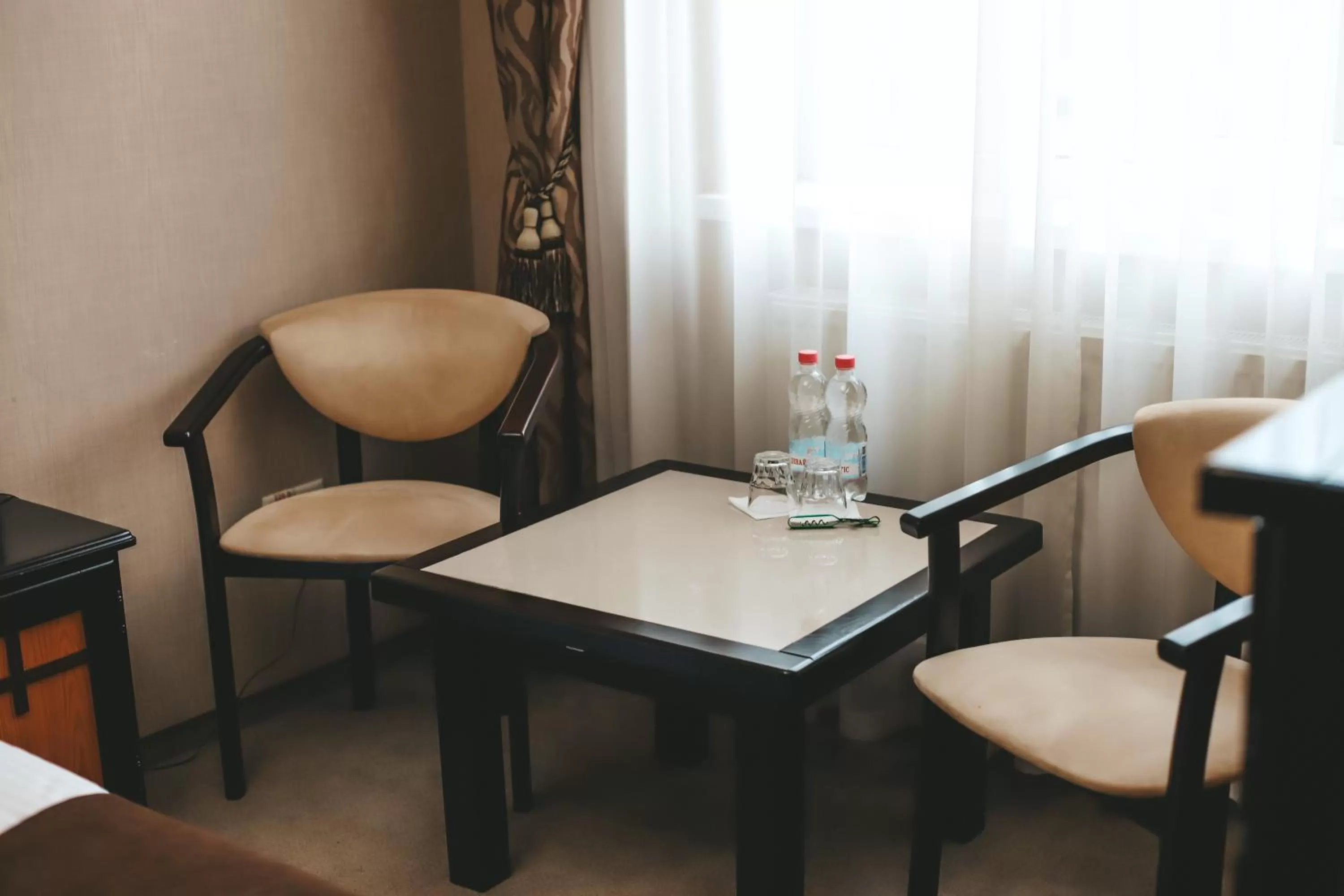 Decorative detail in Georg Palace Hotel