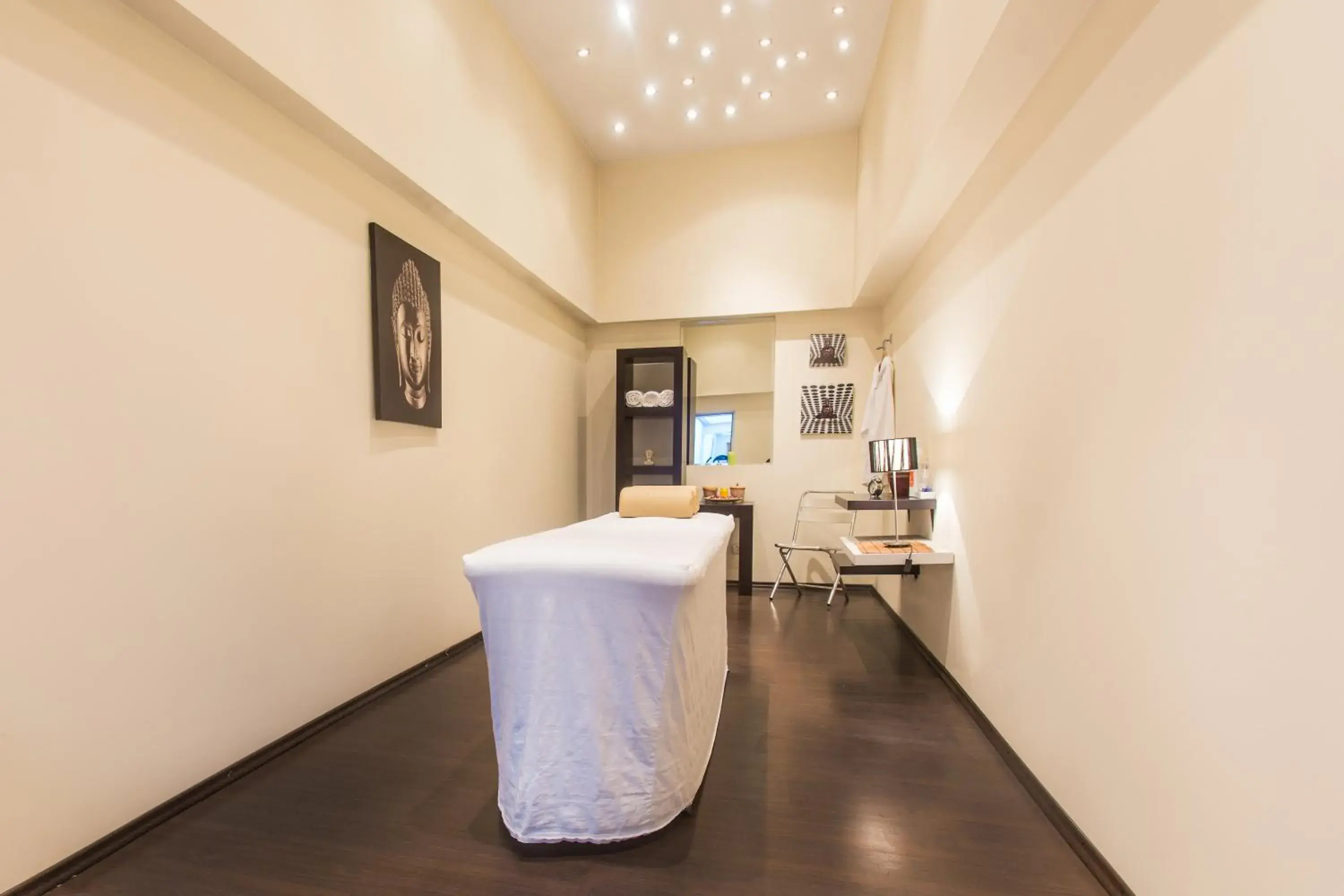 Spa and wellness centre/facilities in Crystal Palace Hotel