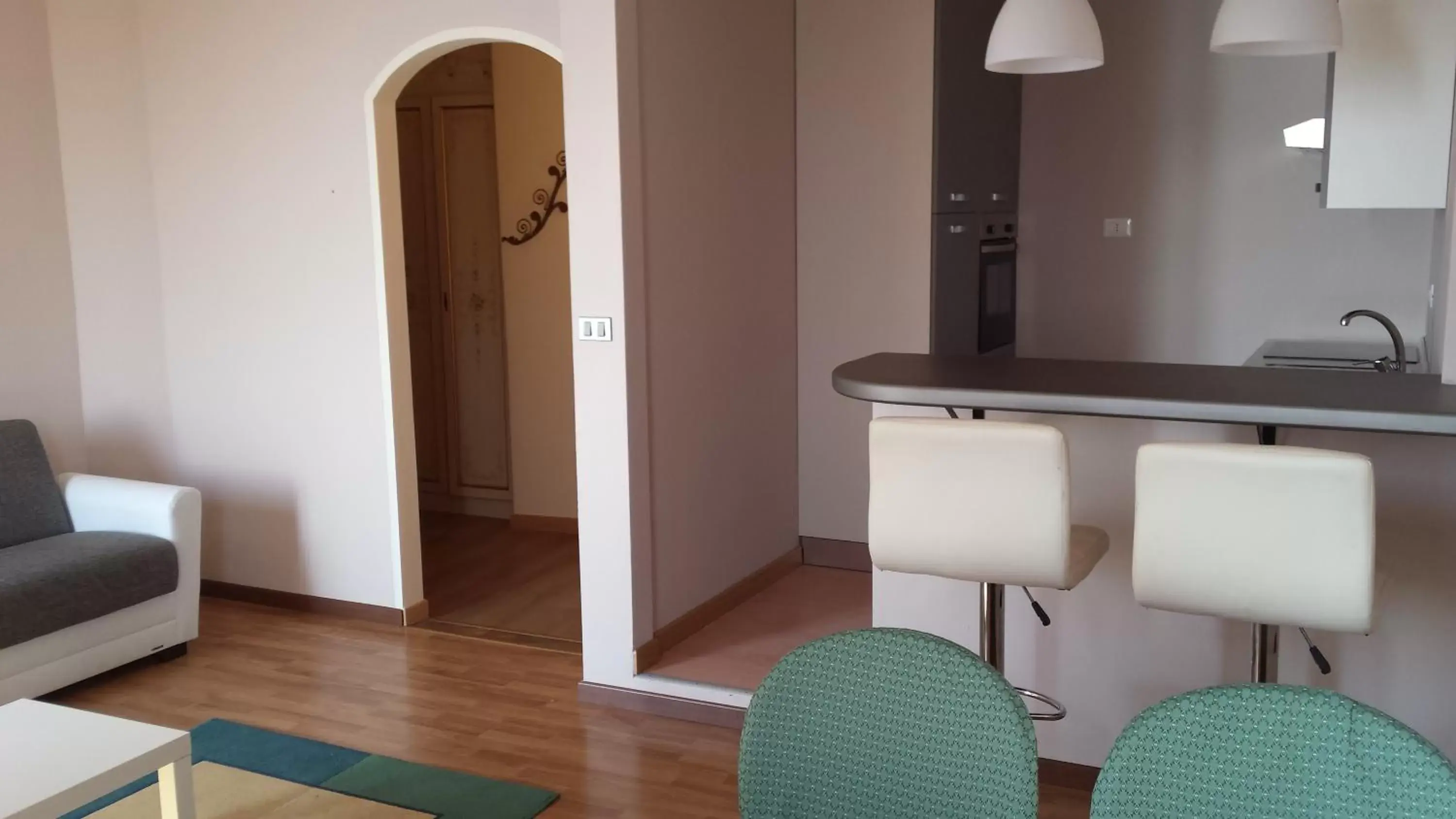 Kitchen or kitchenette, Bathroom in Garda Sol SPA Hotel & Appartamenti