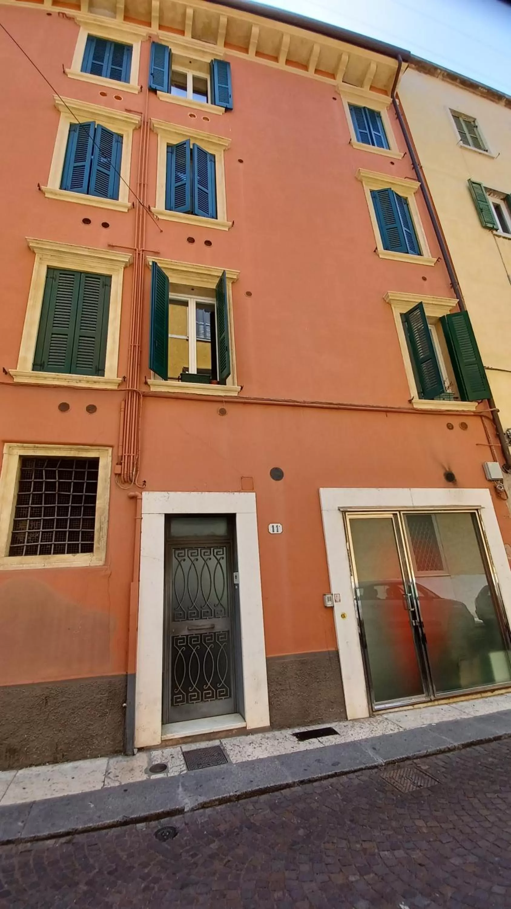 Property building in All'Opera Prima