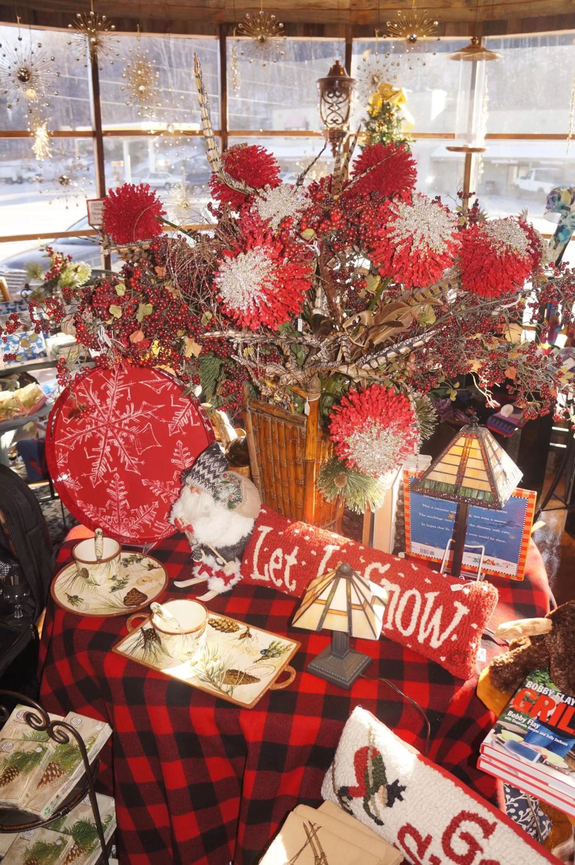 On-site shops in Greenbrier Inn Killington