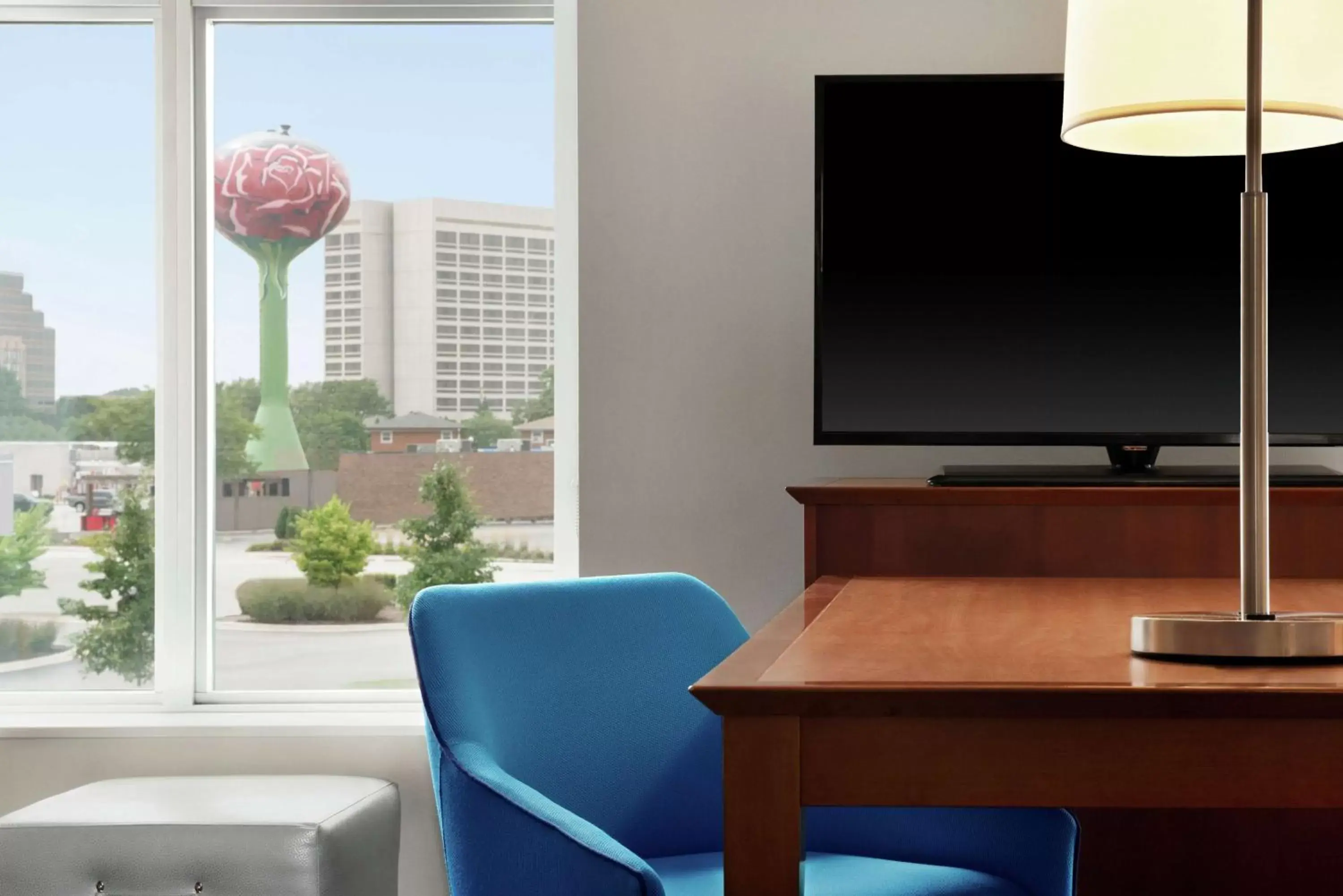 Bedroom in Hampton Inn & Suites Rosemont Chicago O'Hare Bedroom in Hampton Inn & Suites Rosemont Chicago O'Hare