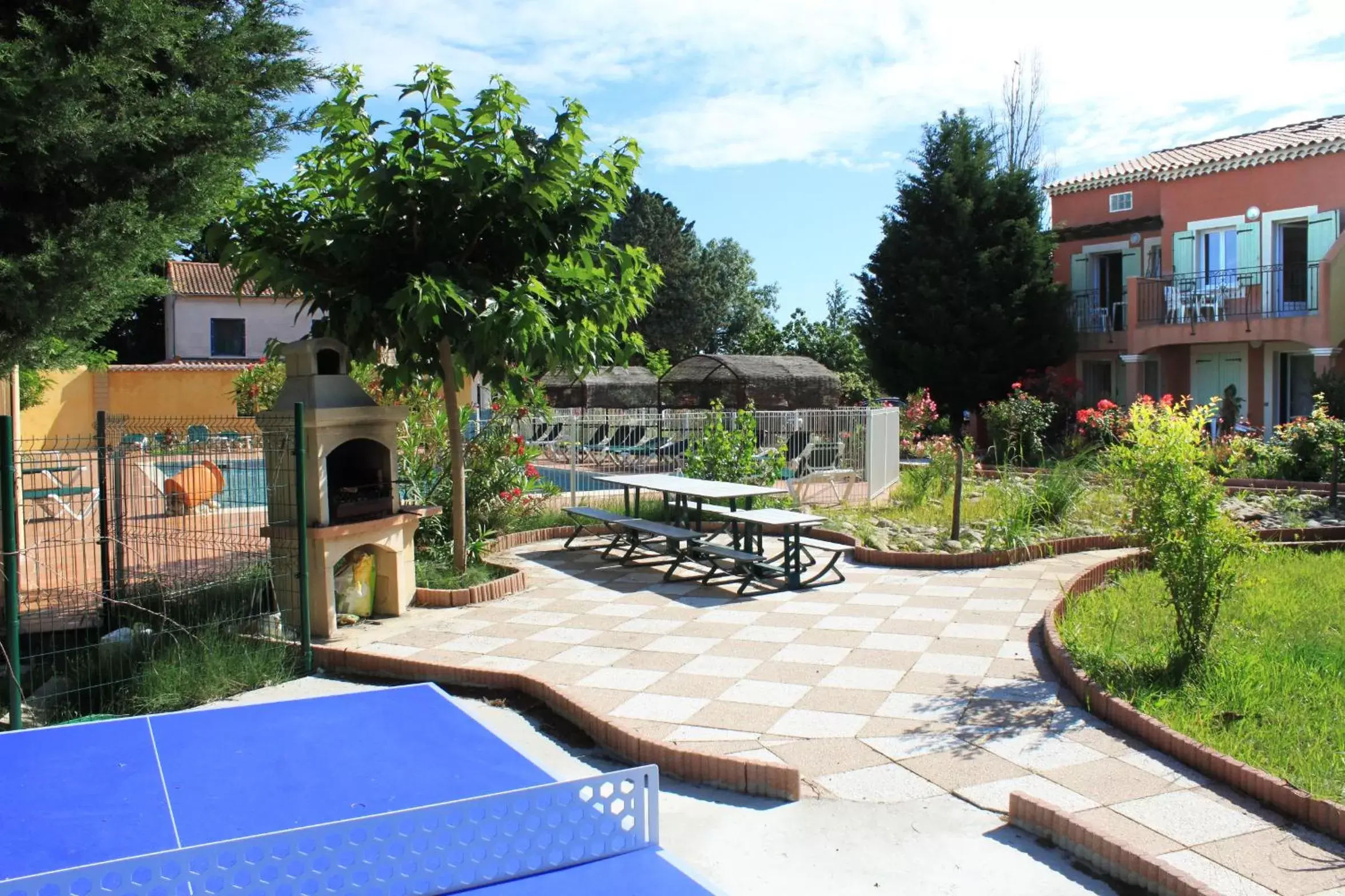 Table tennis in Appart'Hotel Festival Sud Aqua - Avignon TGV