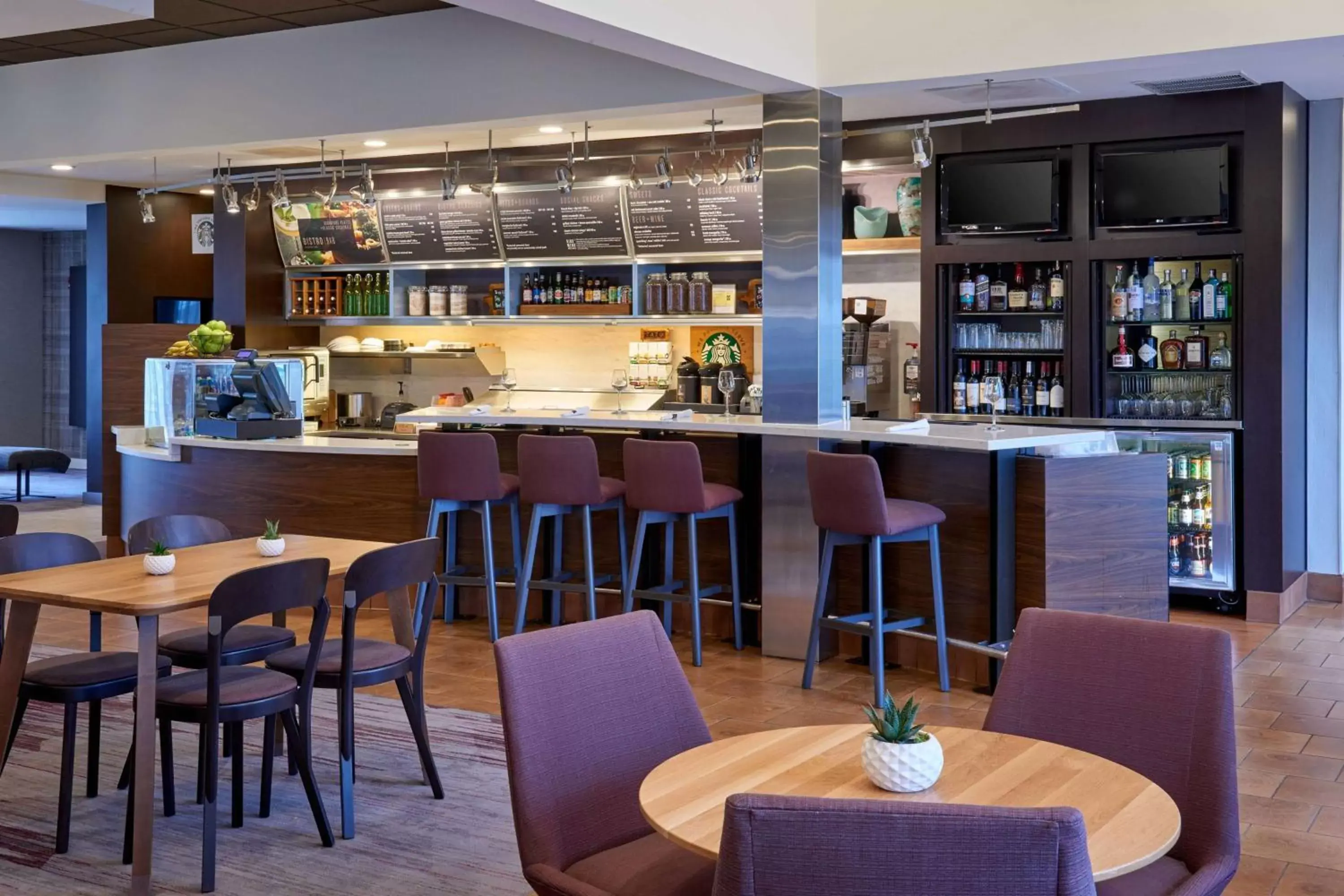 Restaurant/Places to Eat in Sonesta Select Minneapolis Eden Prairie