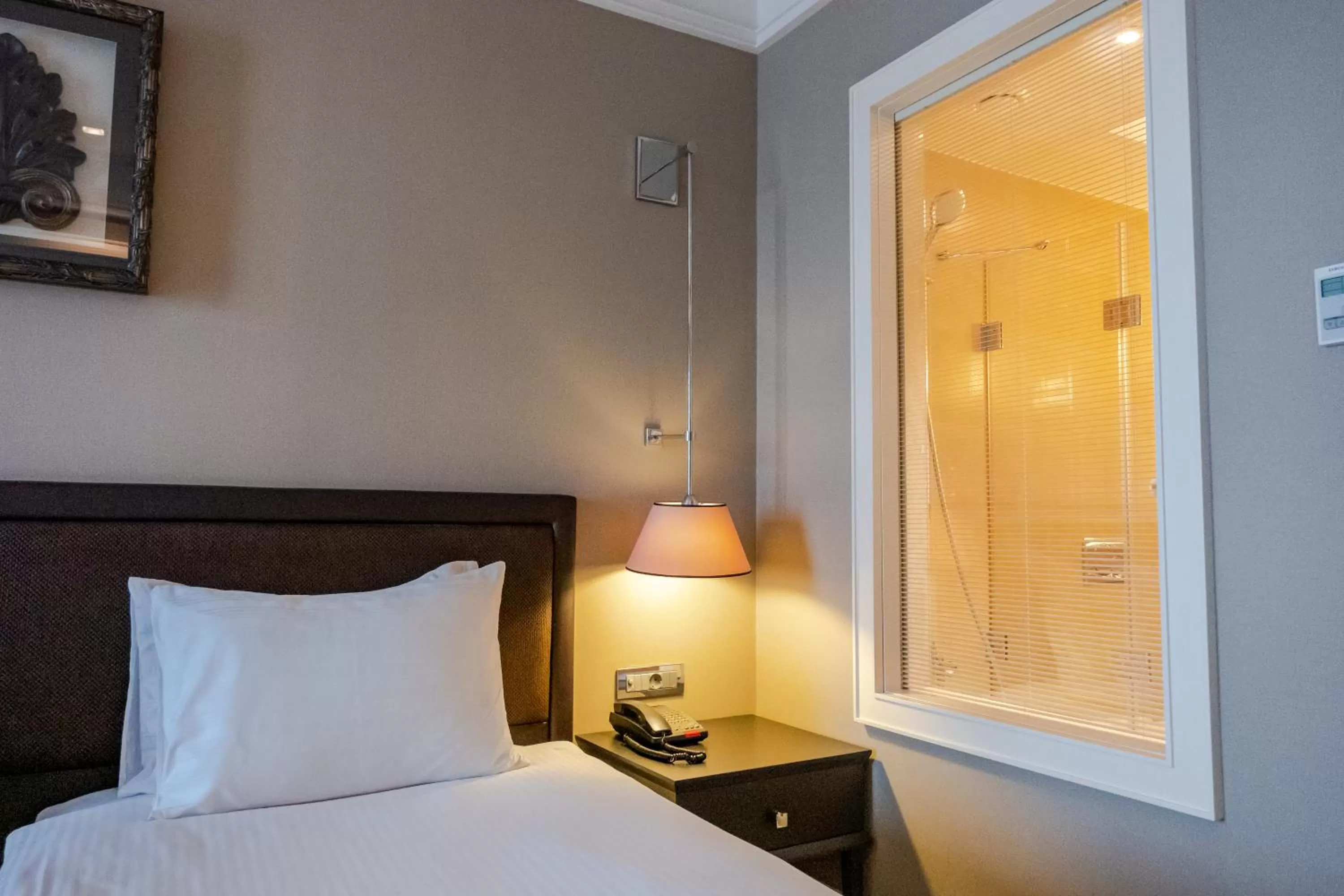 Bed in Windsor Hotel & Convention Center Istanbul