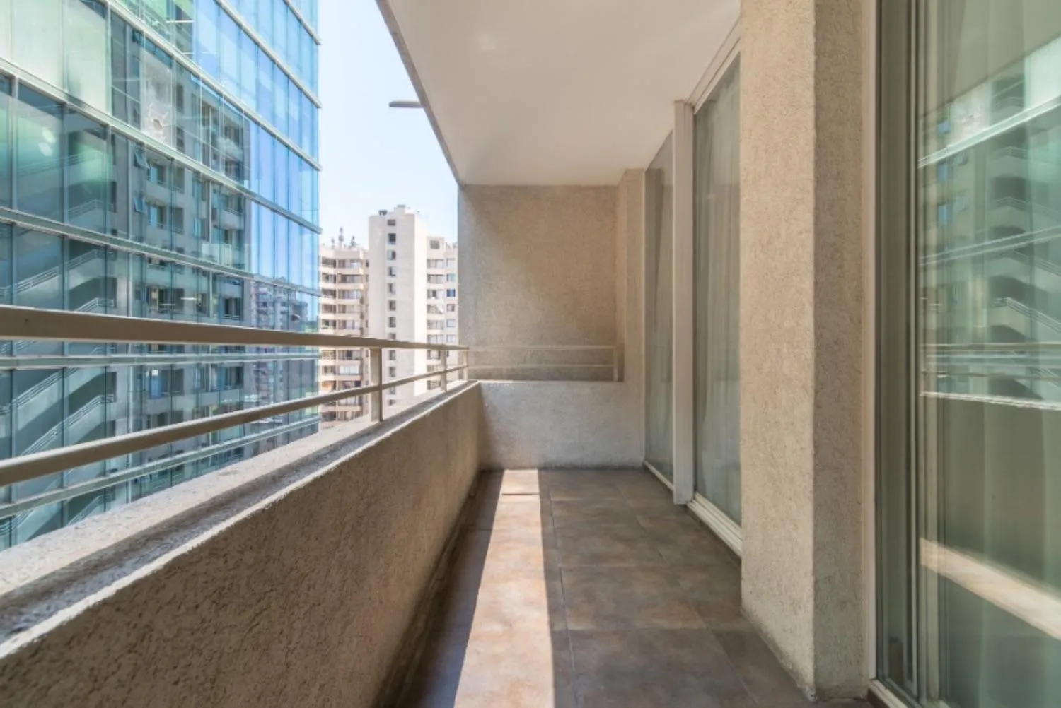 Day in VR Suite Santiago