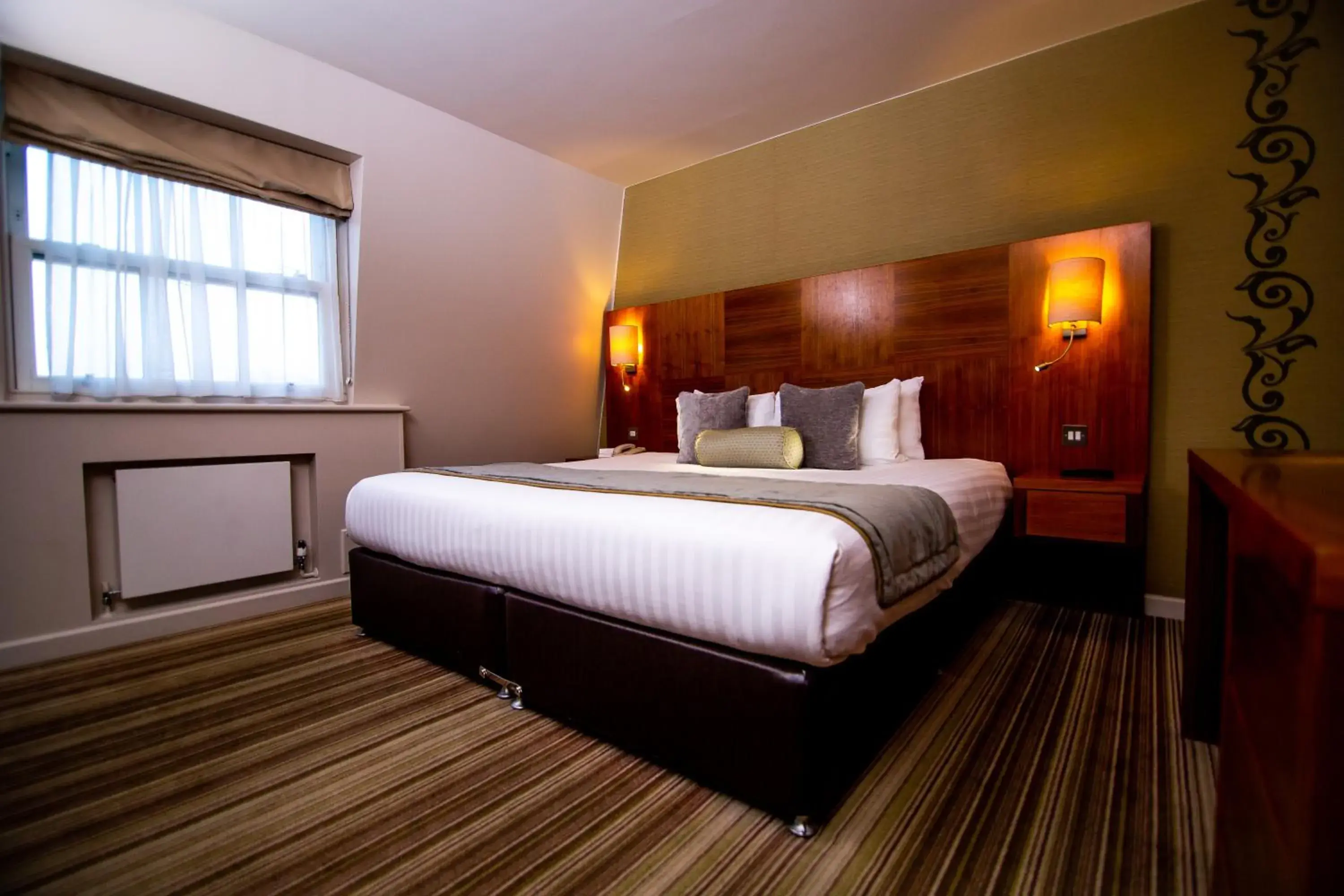 Bedroom, Bed in Blakemore Hyde Park