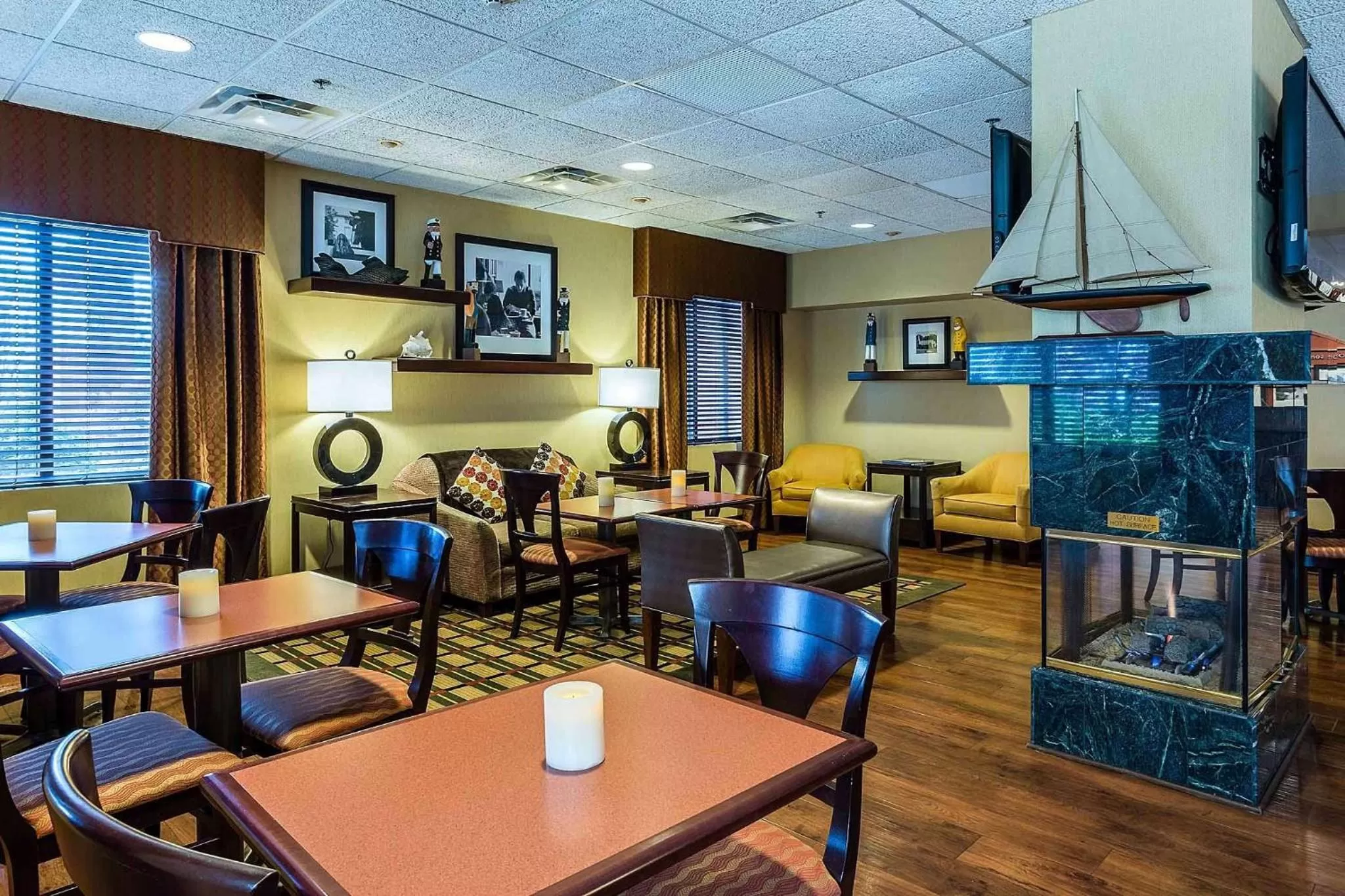 Bathroom in Hampton Inn Somerset