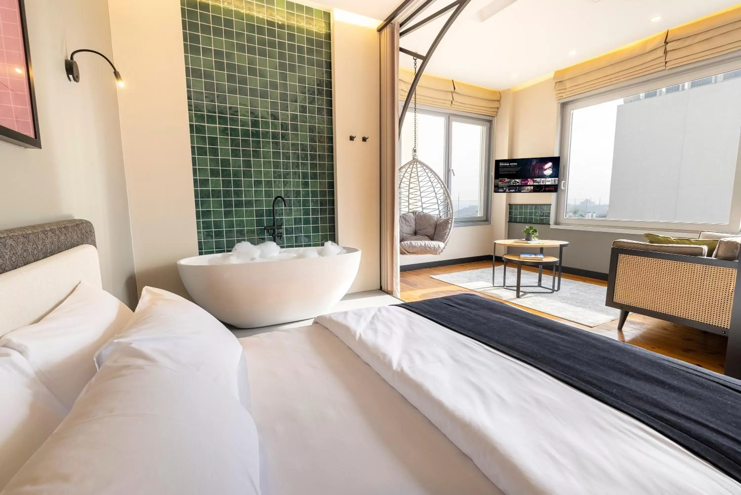 Penthouse Apartment in Upside Apartments Penthouse Apartment in Upside Apartments