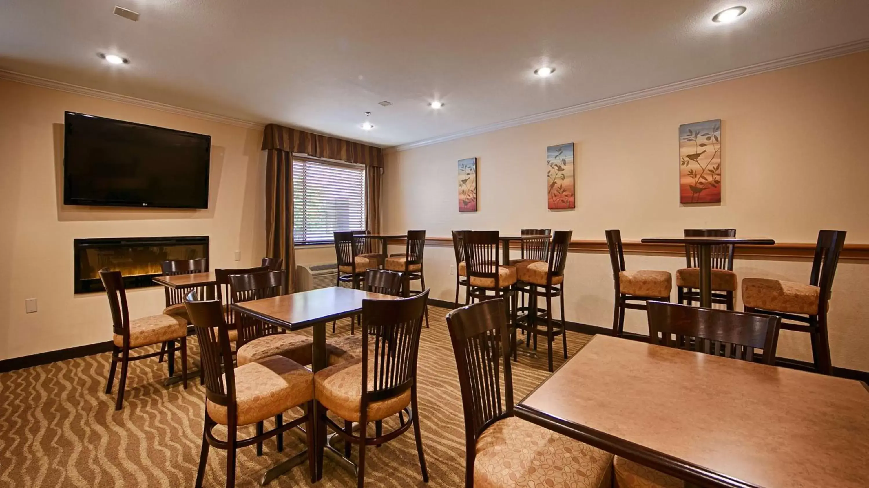 Restaurant/Places to Eat in Best Western Tumwater-Olympia Inn