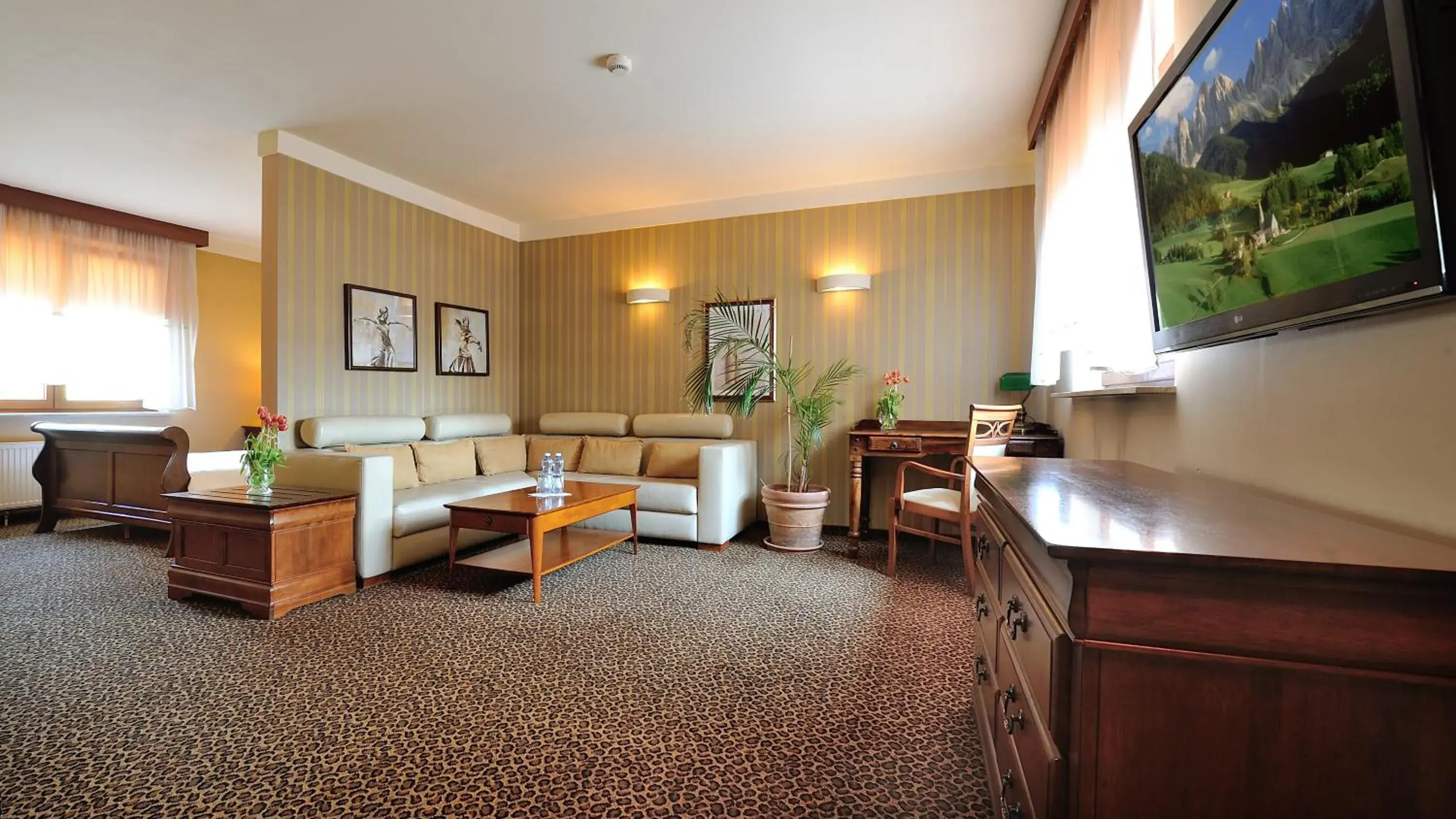 Seating Area in Hotel Diament Vacanza Katowice - Siemianowice