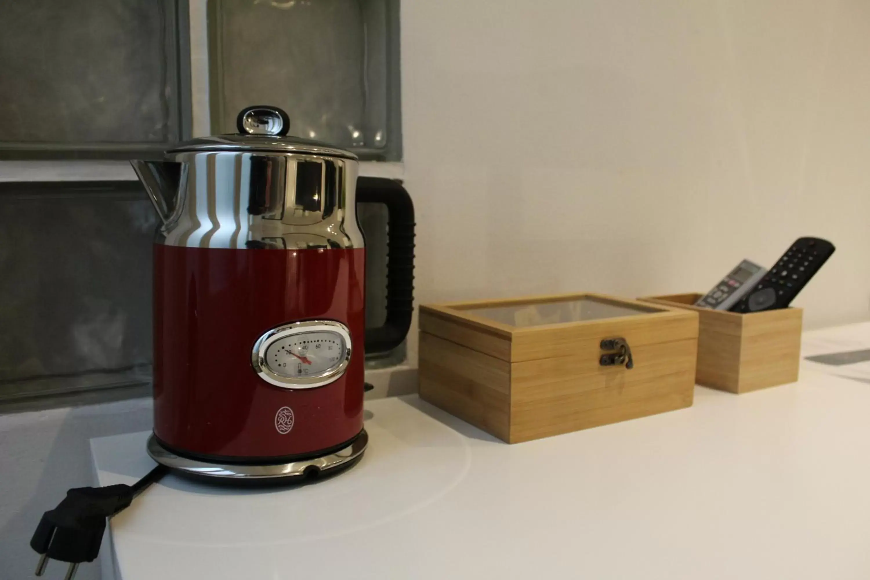 Coffee/tea facilities in Naviglio81