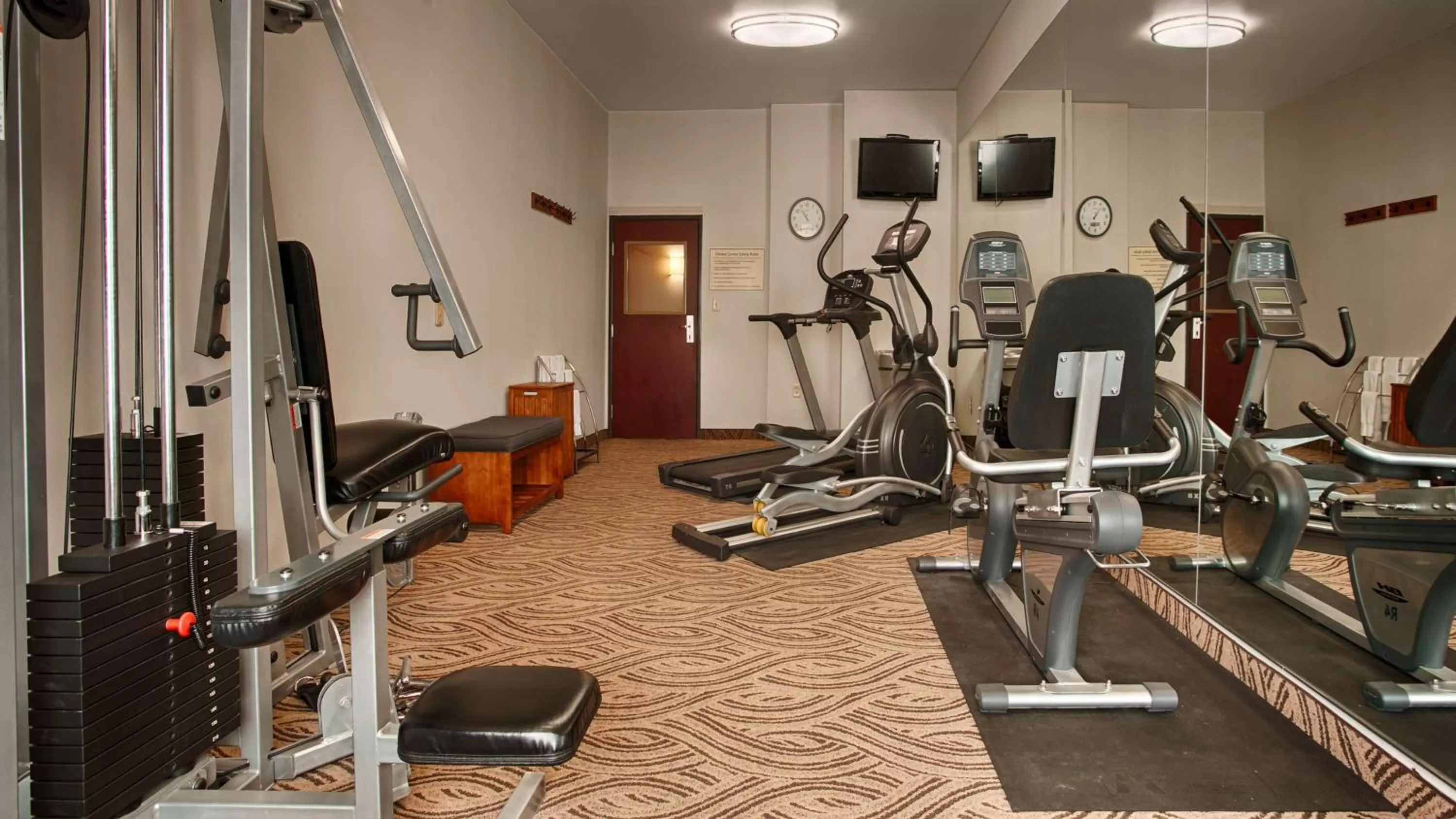 Fitness centre/facilities in Best Western Abbeville Inn and Suites