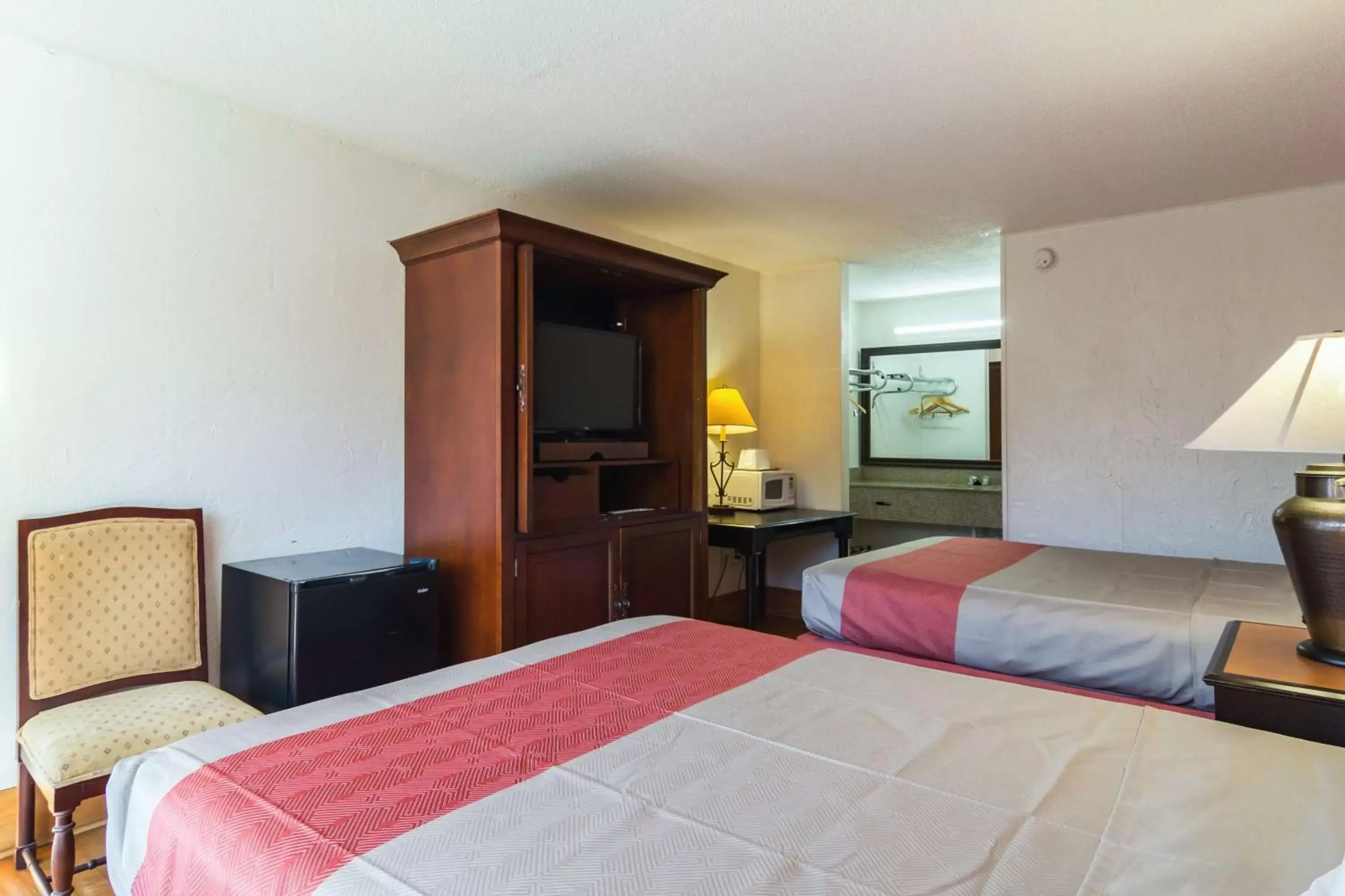 Photo of the whole room, Bed in Motel 6-Townsend, GA Photo of the whole room, Bed in Motel 6-Townsend, GA