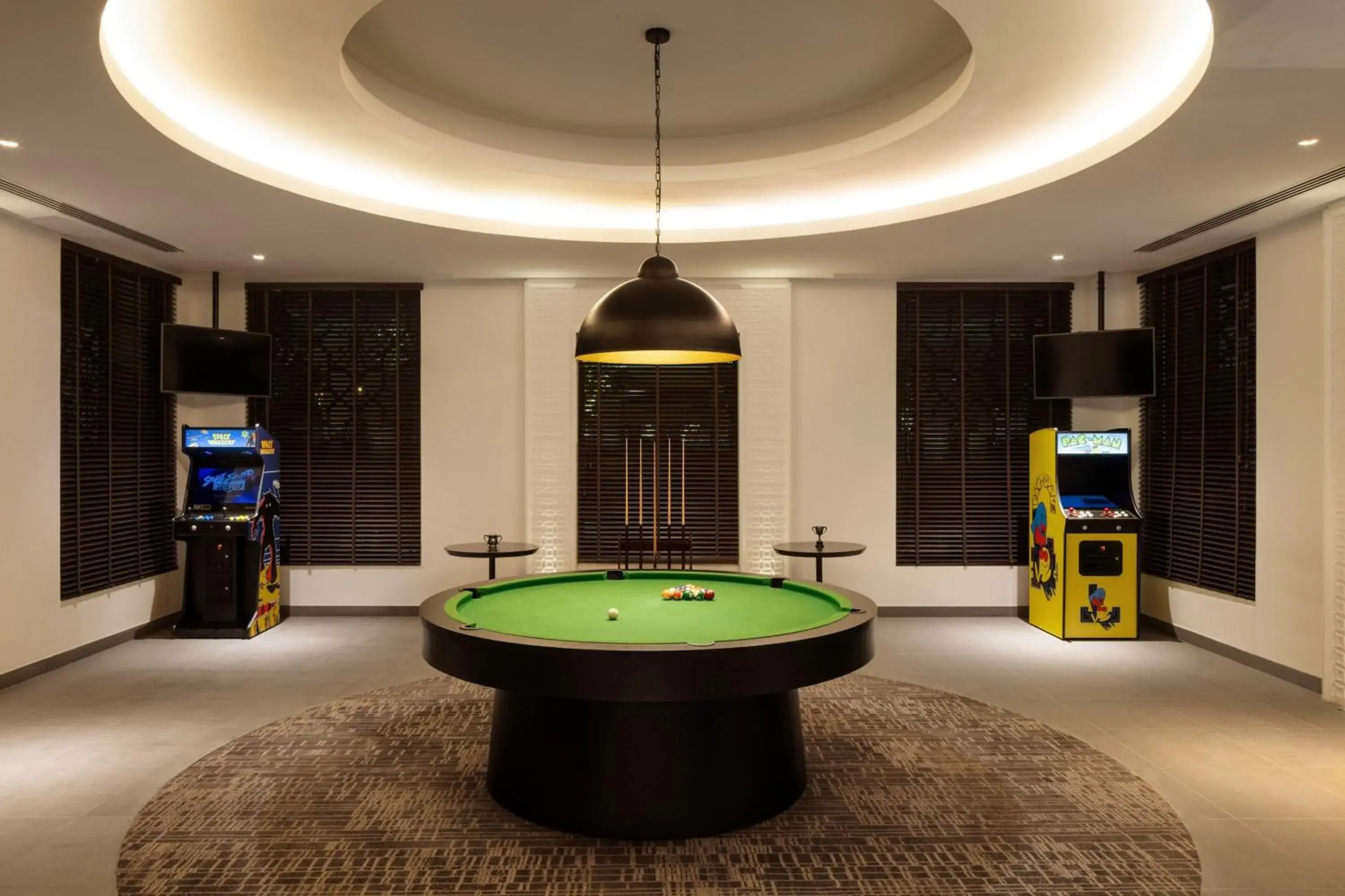 Restaurant/places to eat, Billiards in JW Marriott Hotel Muscat