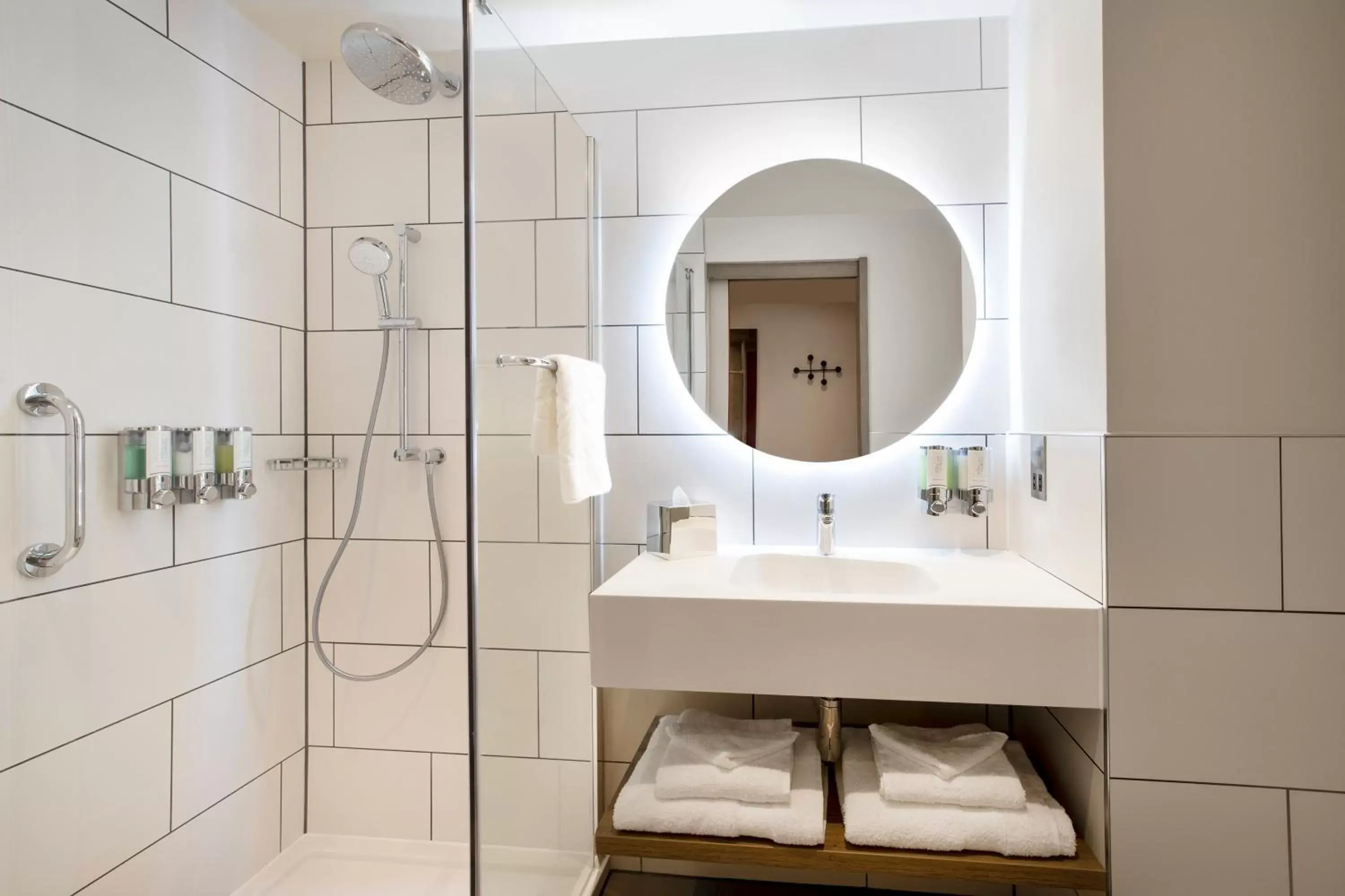 Bathroom in Hampton By Hilton London City